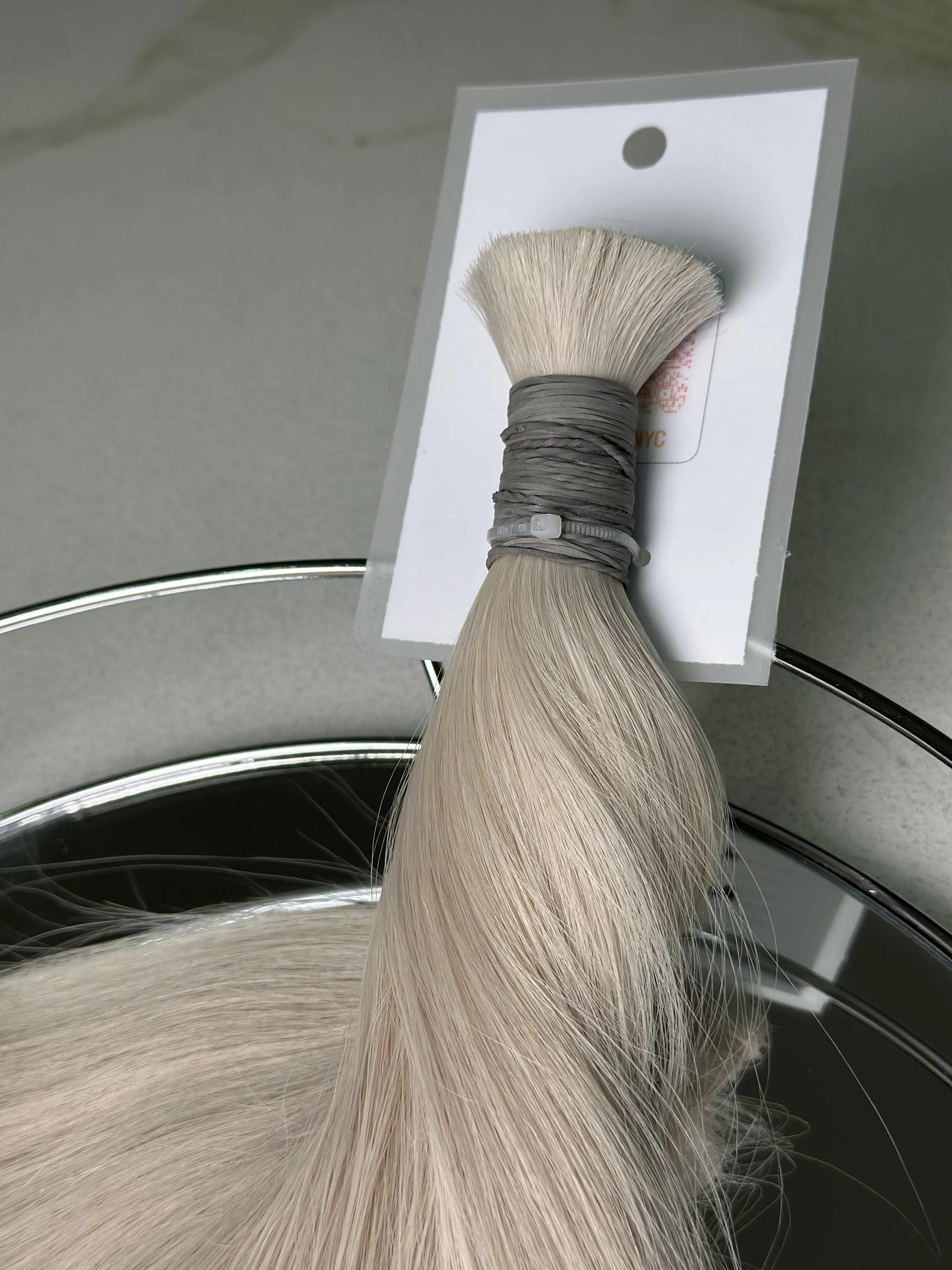 Bulk Slavic hair, colored ,wavy 22 inch: 111g