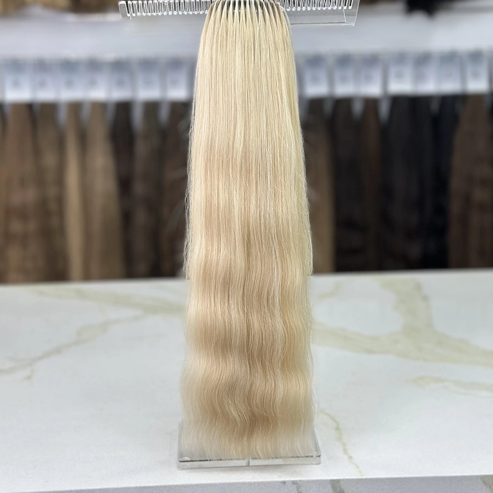 K-tip Slavic hair, colored, wavy 22 inch, 143gr, 240 str