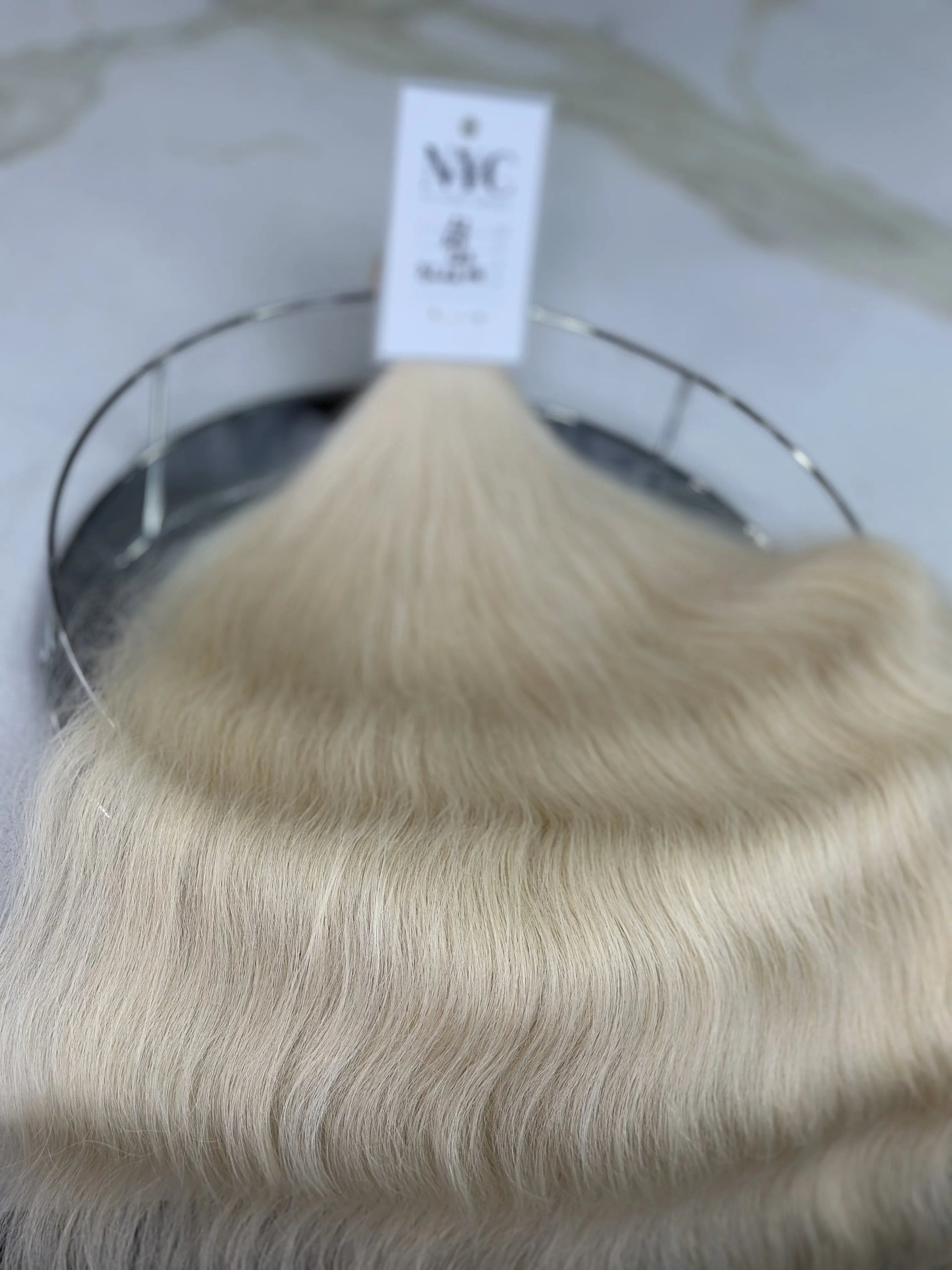 K-tip Slavic hair, colored, wavy 22 inch, 127gr, 219 str