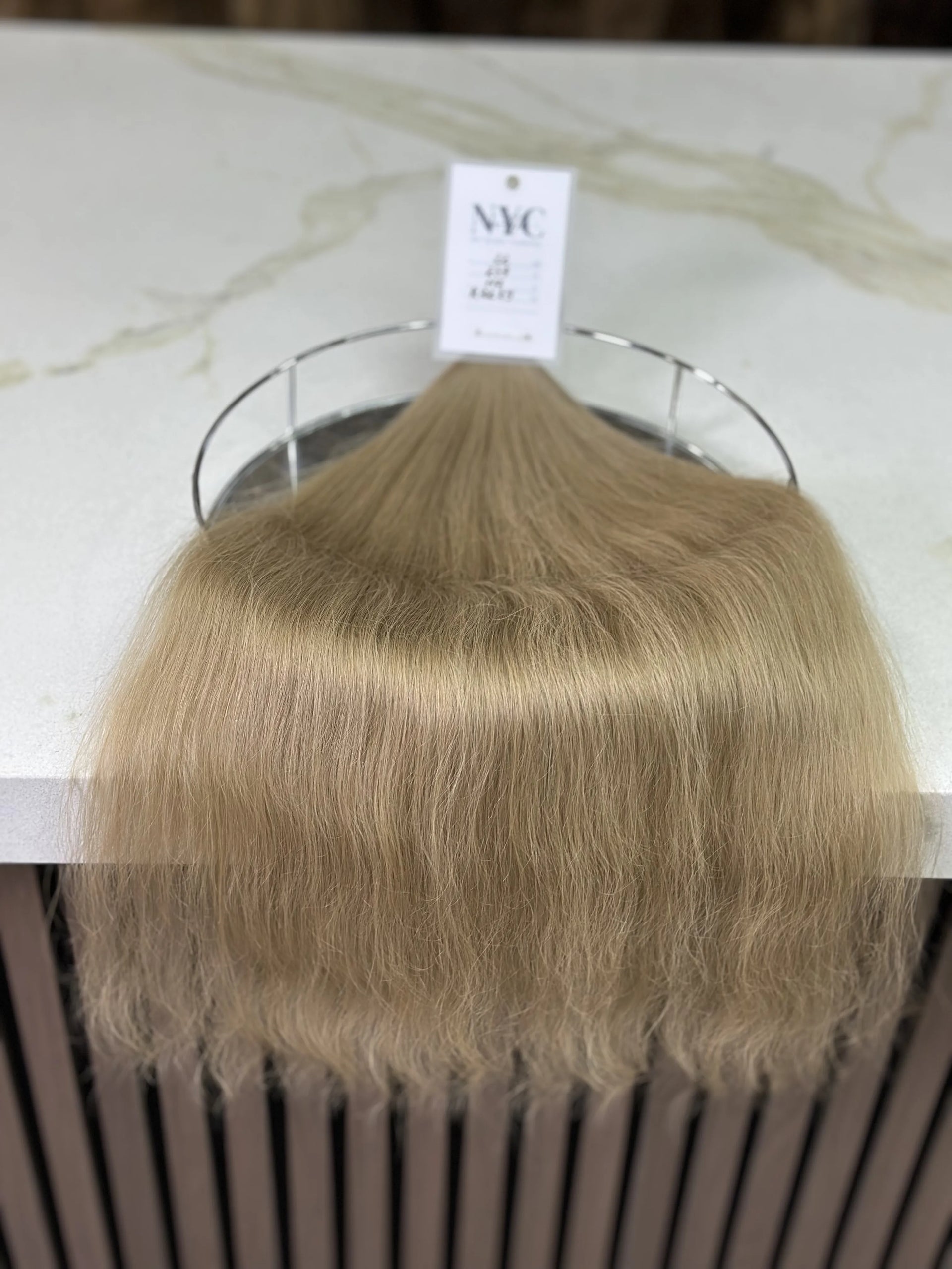 K-tip Slavic hair, colored, wavy 22 inch, 117gr, 239str