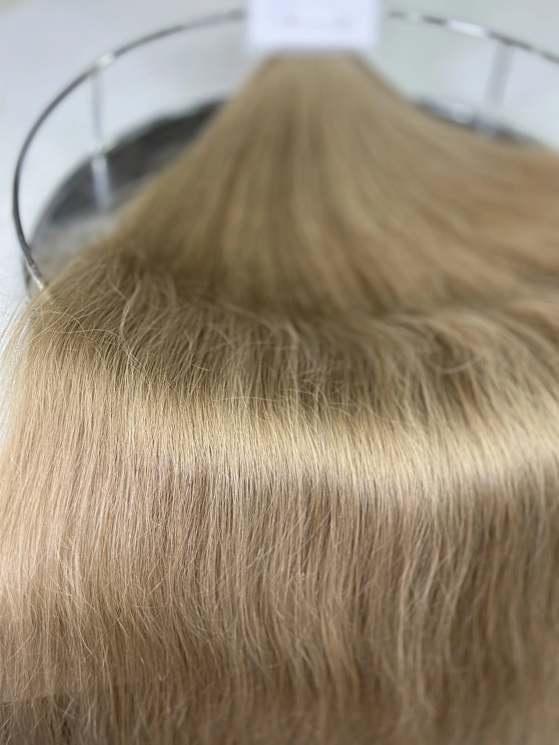 K-tip Slavic hair, colored, wavy 22 inch, 117gr, 239str