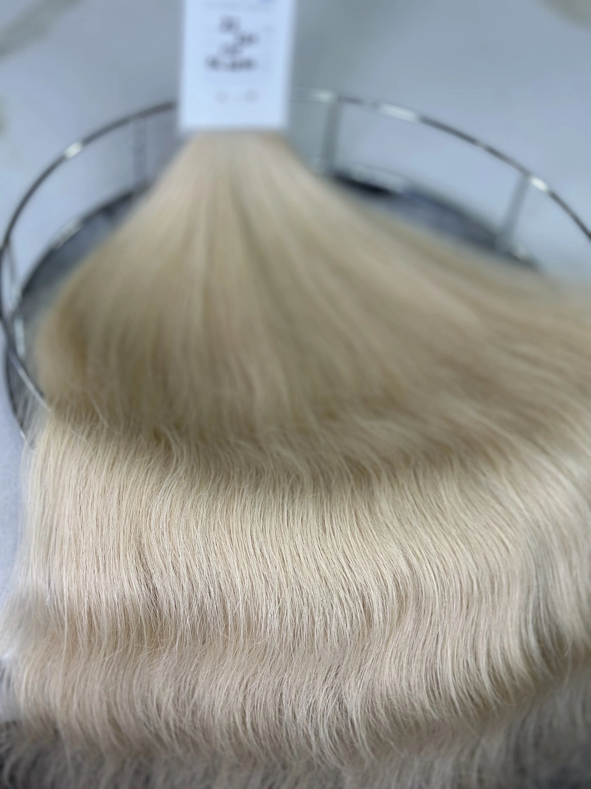 K-tip Slavic hair, colored, wavy 22 inch, 135gr, 224str