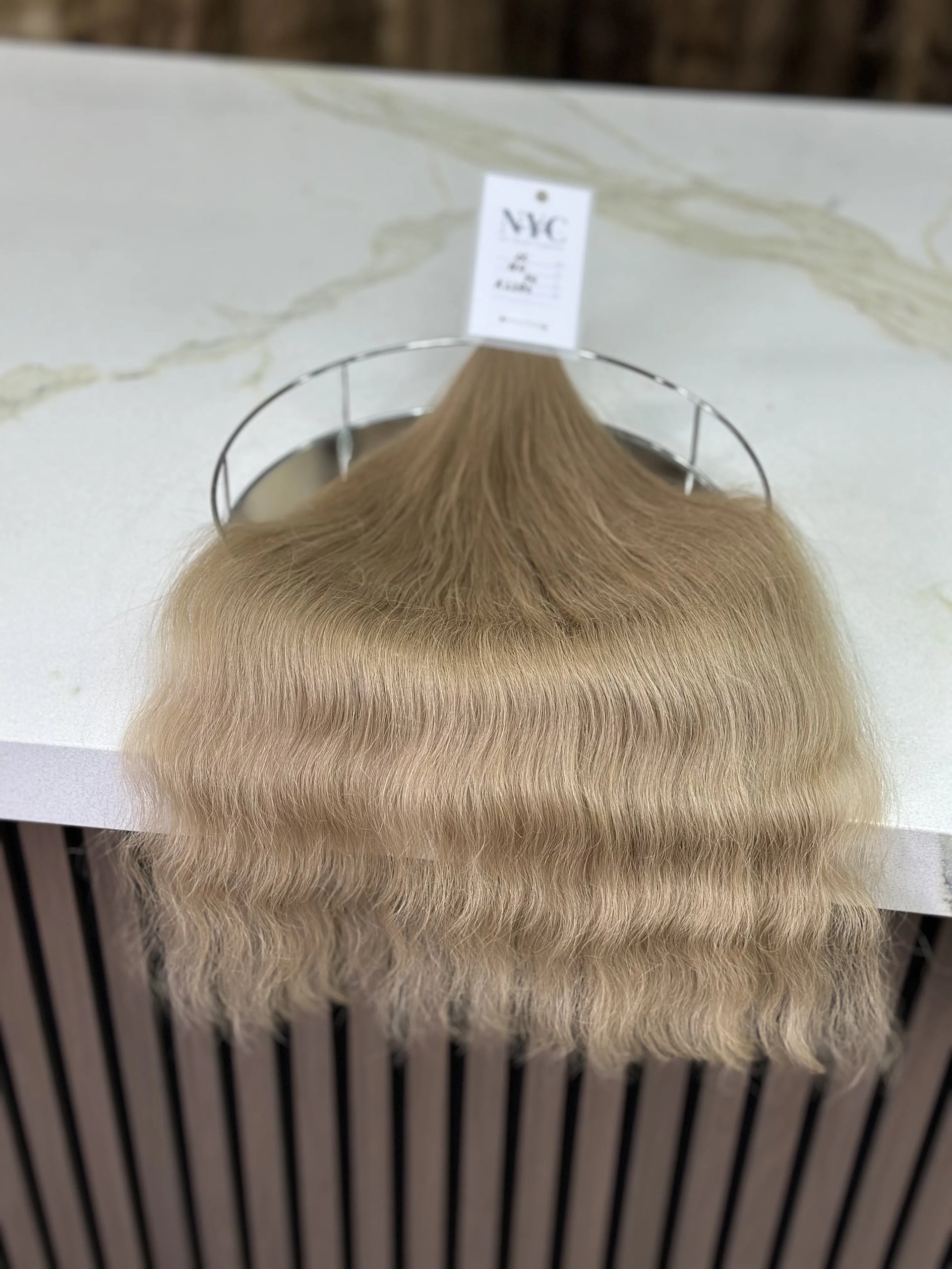 K-tip Slavic hair, colored, wavy 22 inch, 94gr, 184str