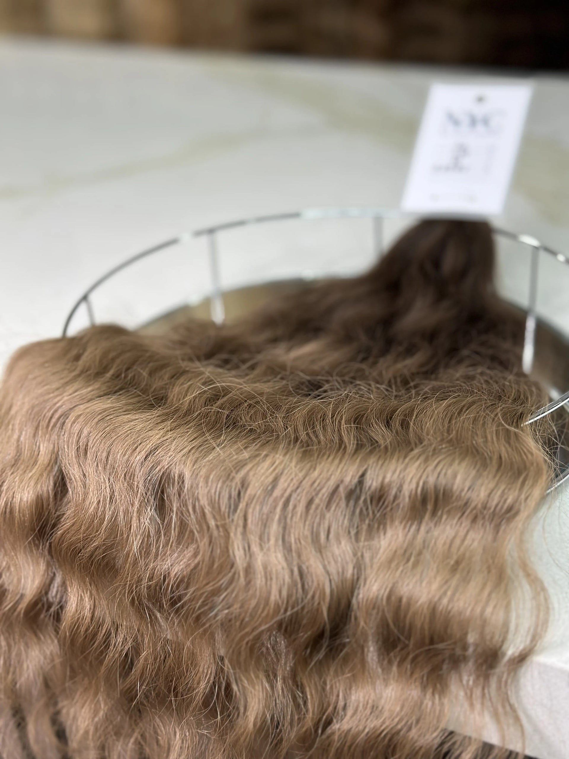 K-tip Slavic hair, colored, wavy 22 inch, 98gr, 208str