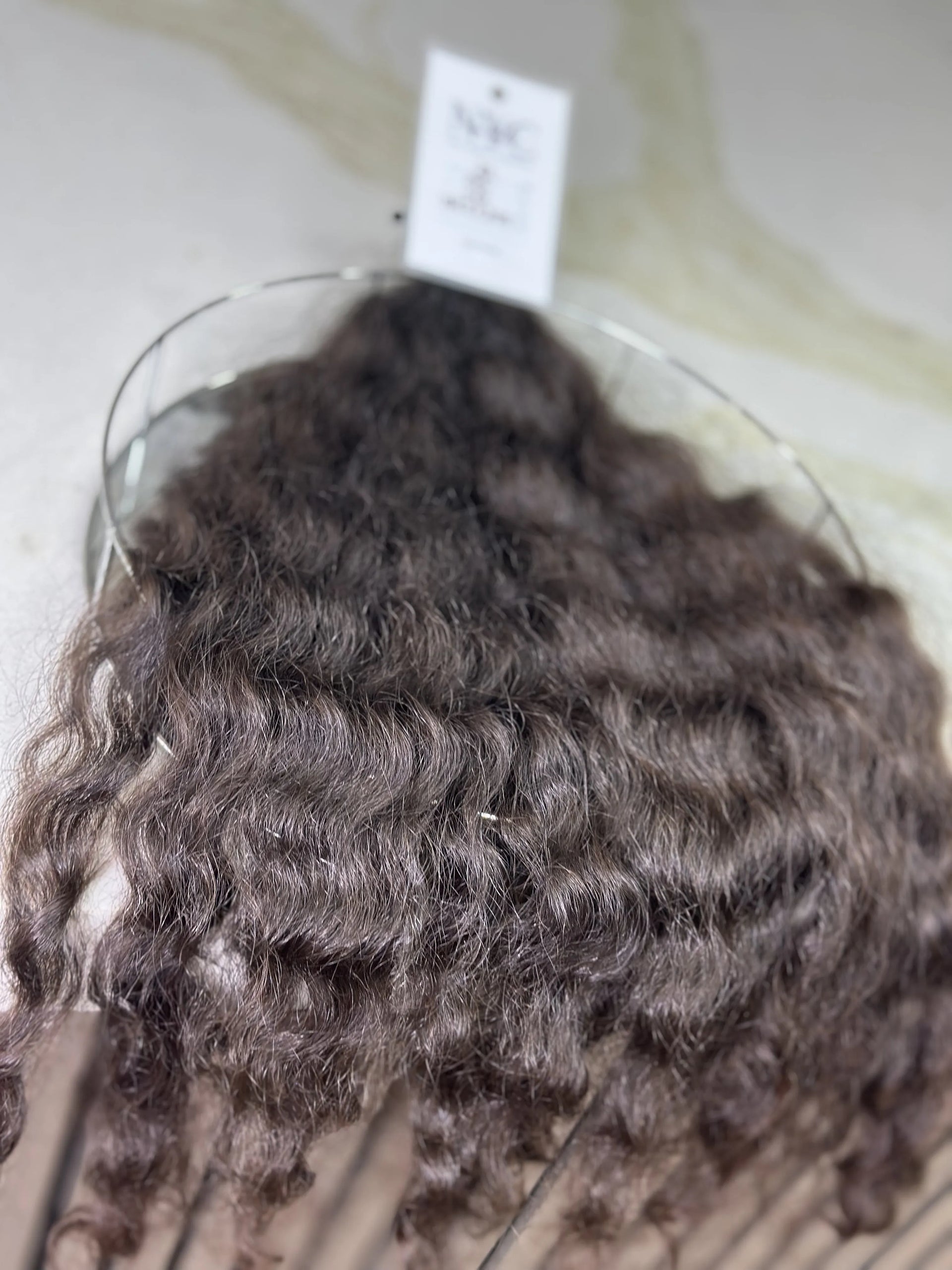 K-tip Slavic hair, colored, curly 22 inch, 118gr, 243str