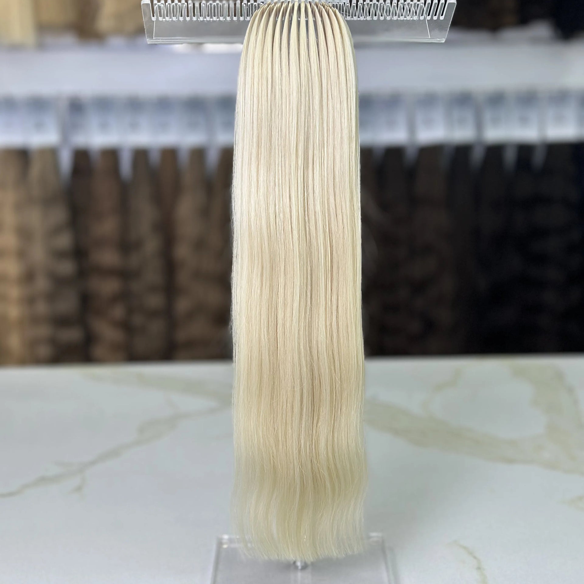 Bulk Slavic hair, colored ,wavy 22 inch: 83g