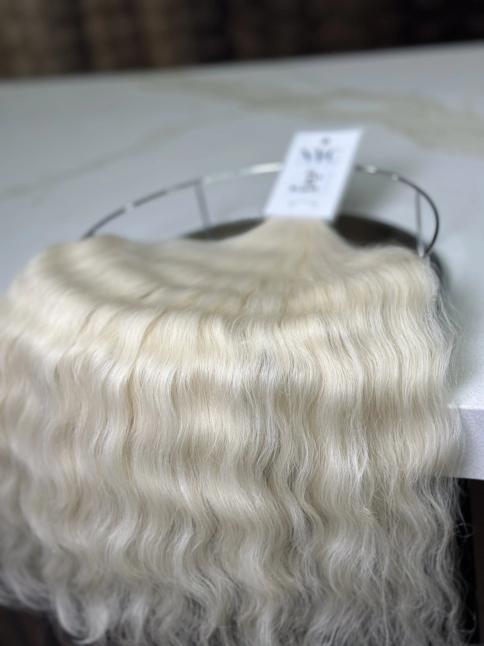 K-tip Slavic hair, colored, curly 22 inch, 144gr, 237str