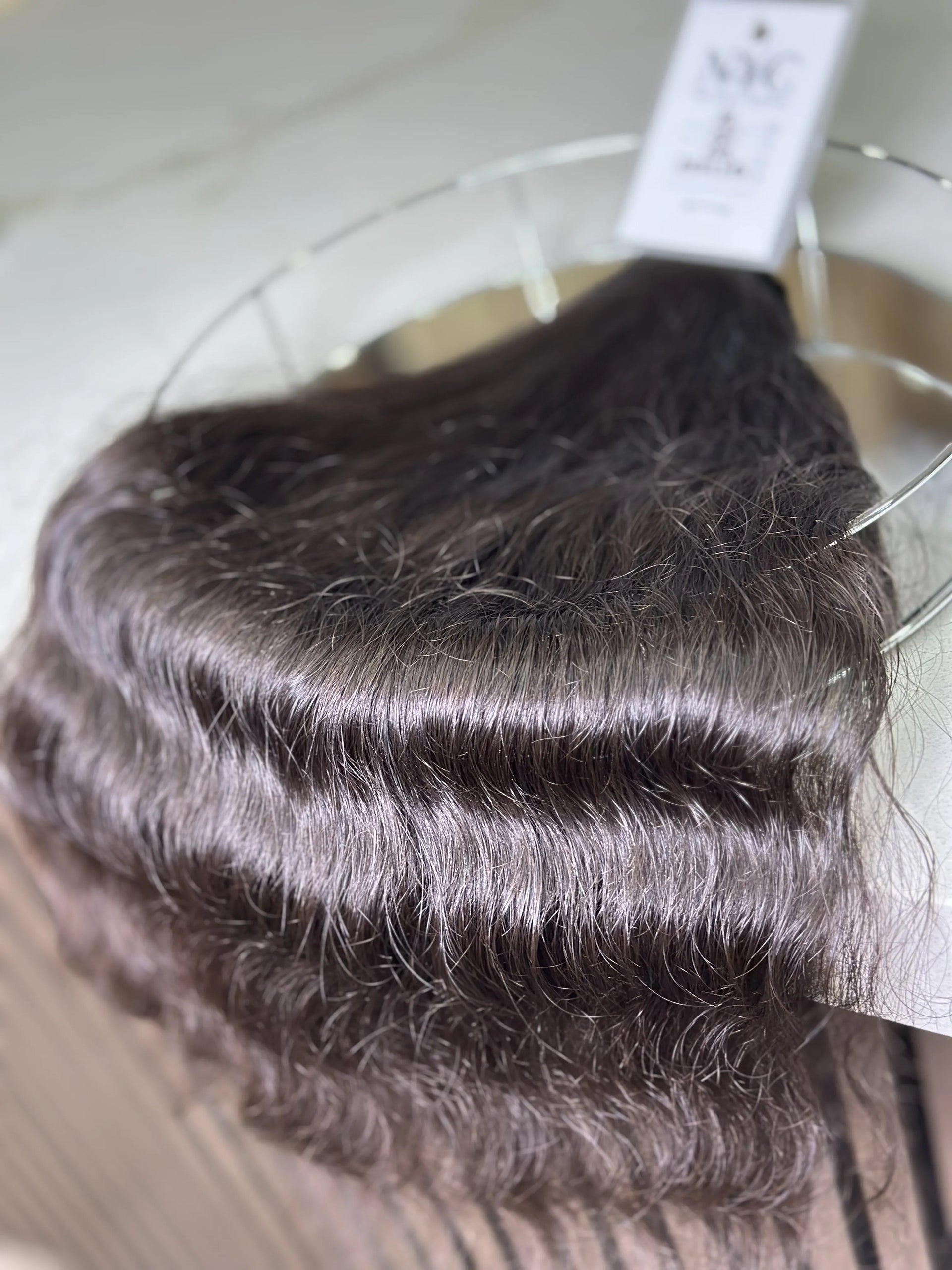 K-tip Slavic hair, colored, wavy 22 inch, 123gr, 191str