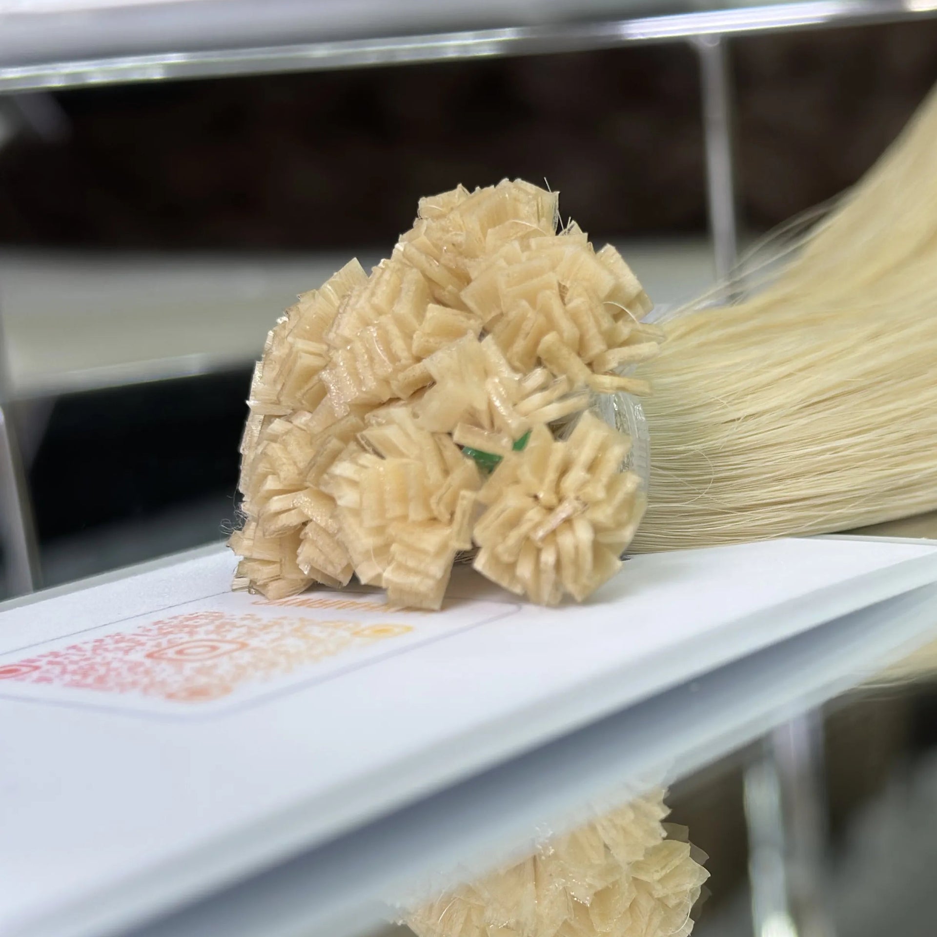 K-tip Slavic hair, colored, wavy 22 inch, 137gr, 256str