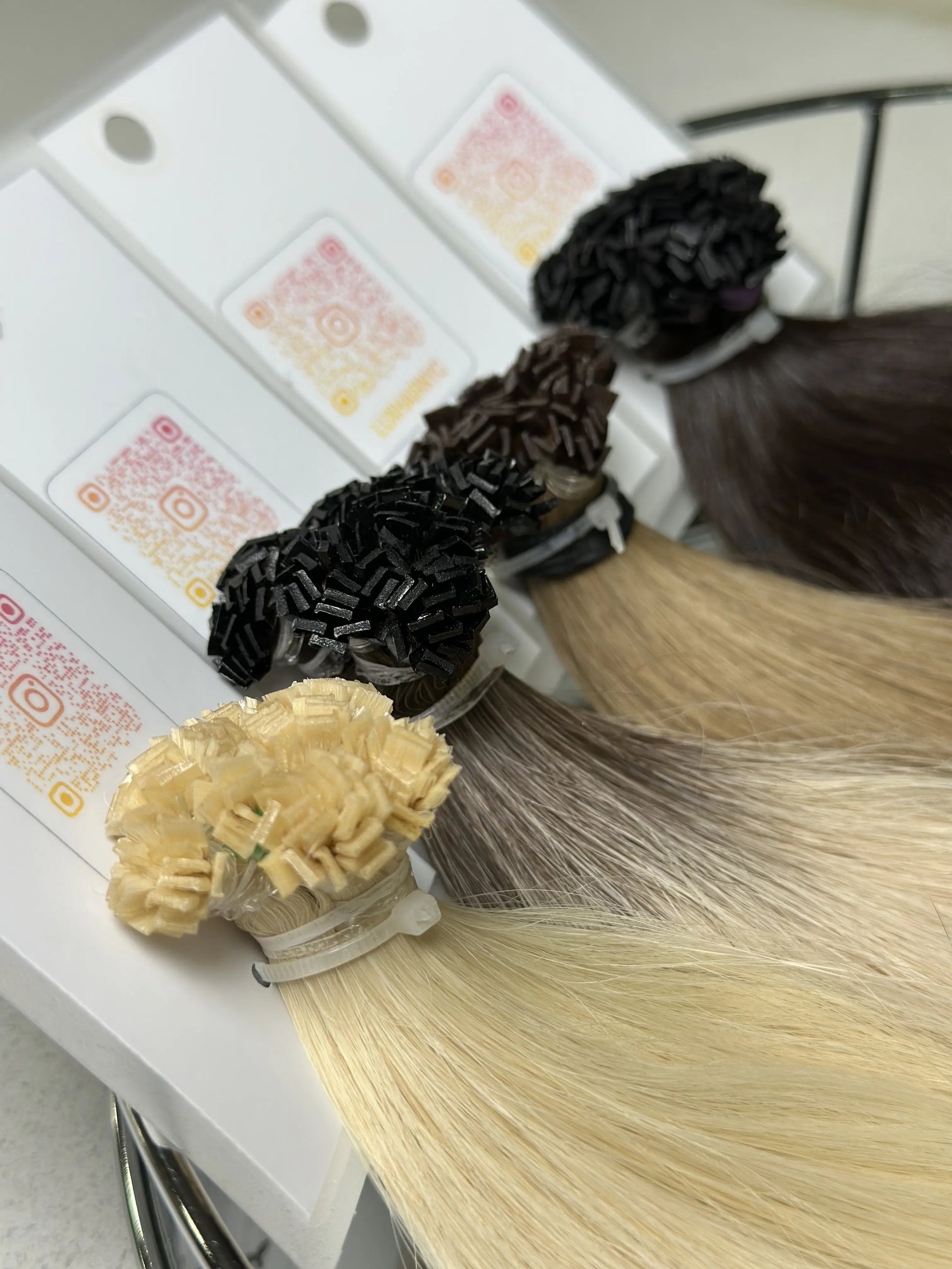 K-tip Slavic hair, colored, wavy 22 inch, 147gr, 234str