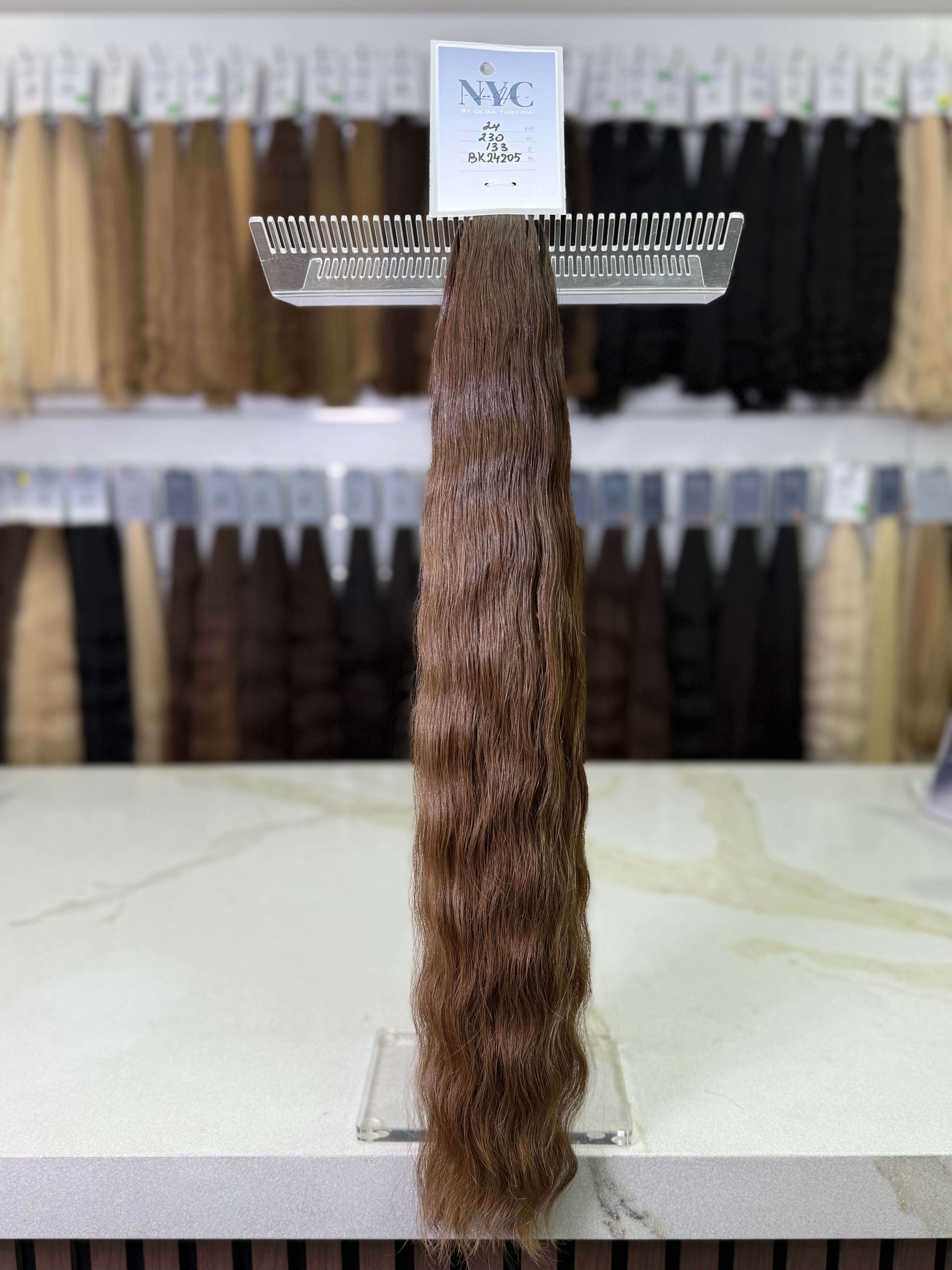Premium Slavic K-Tip Extensions – Light Brown Wavy 24