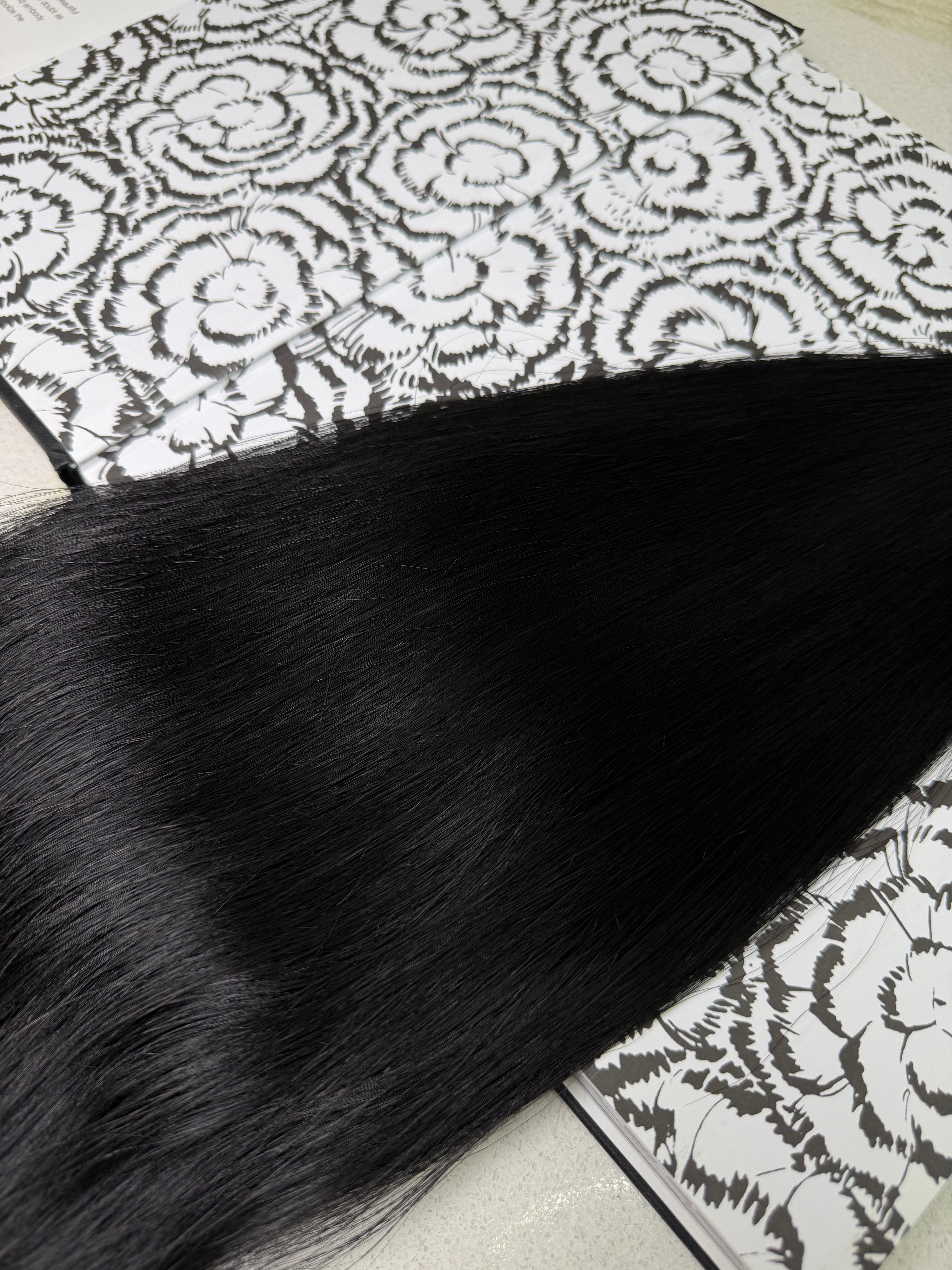 Premium Slavic K-Tip Extensions – Black Wavy 26