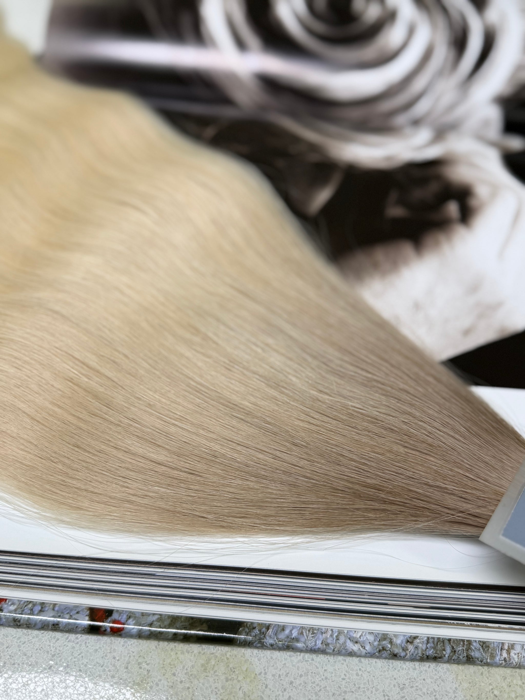 Premium Slavic Bulk Hair Straight – Wavy Blonde Ombre 24