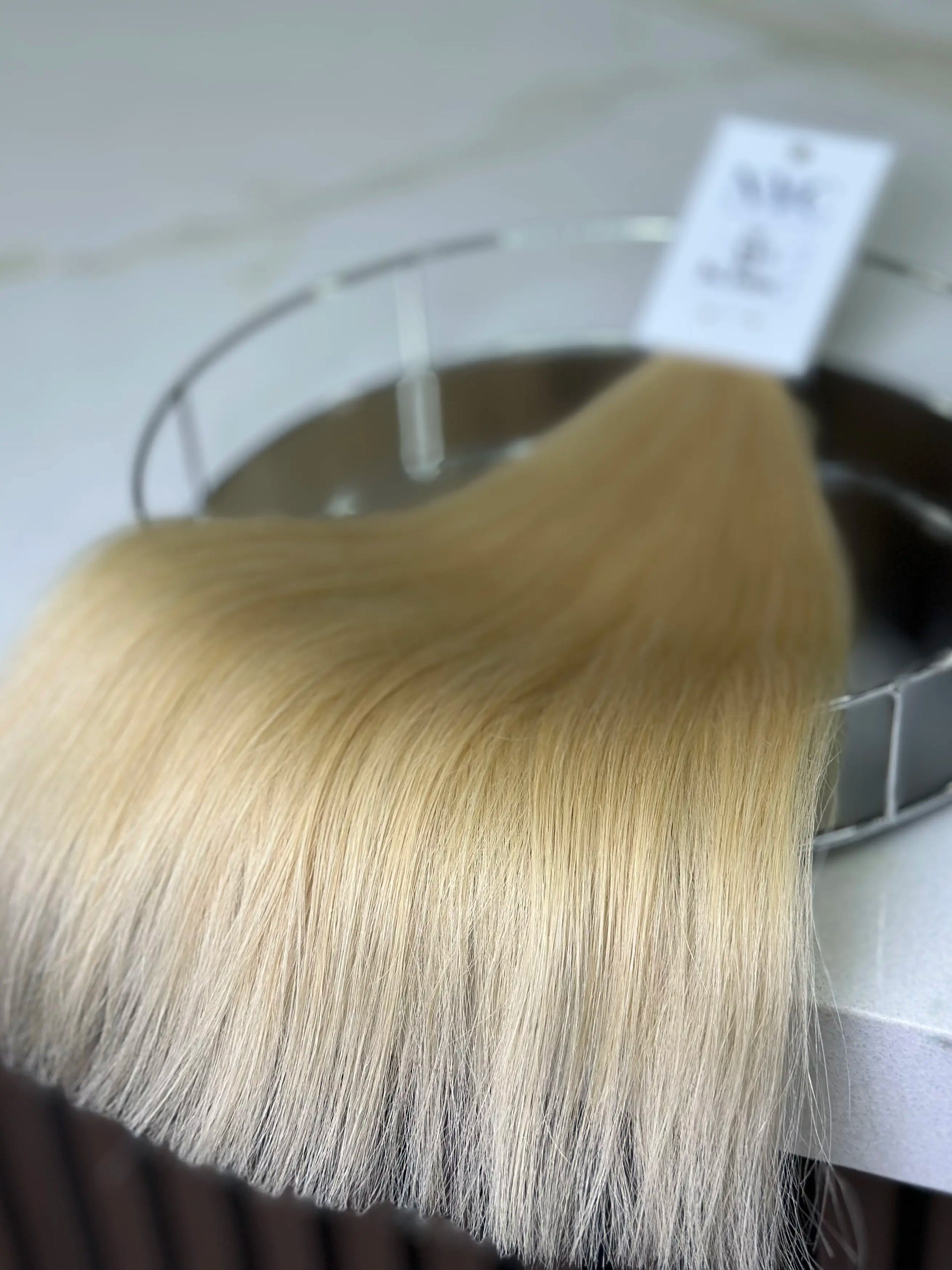 Colored straight 16 inch: 94g