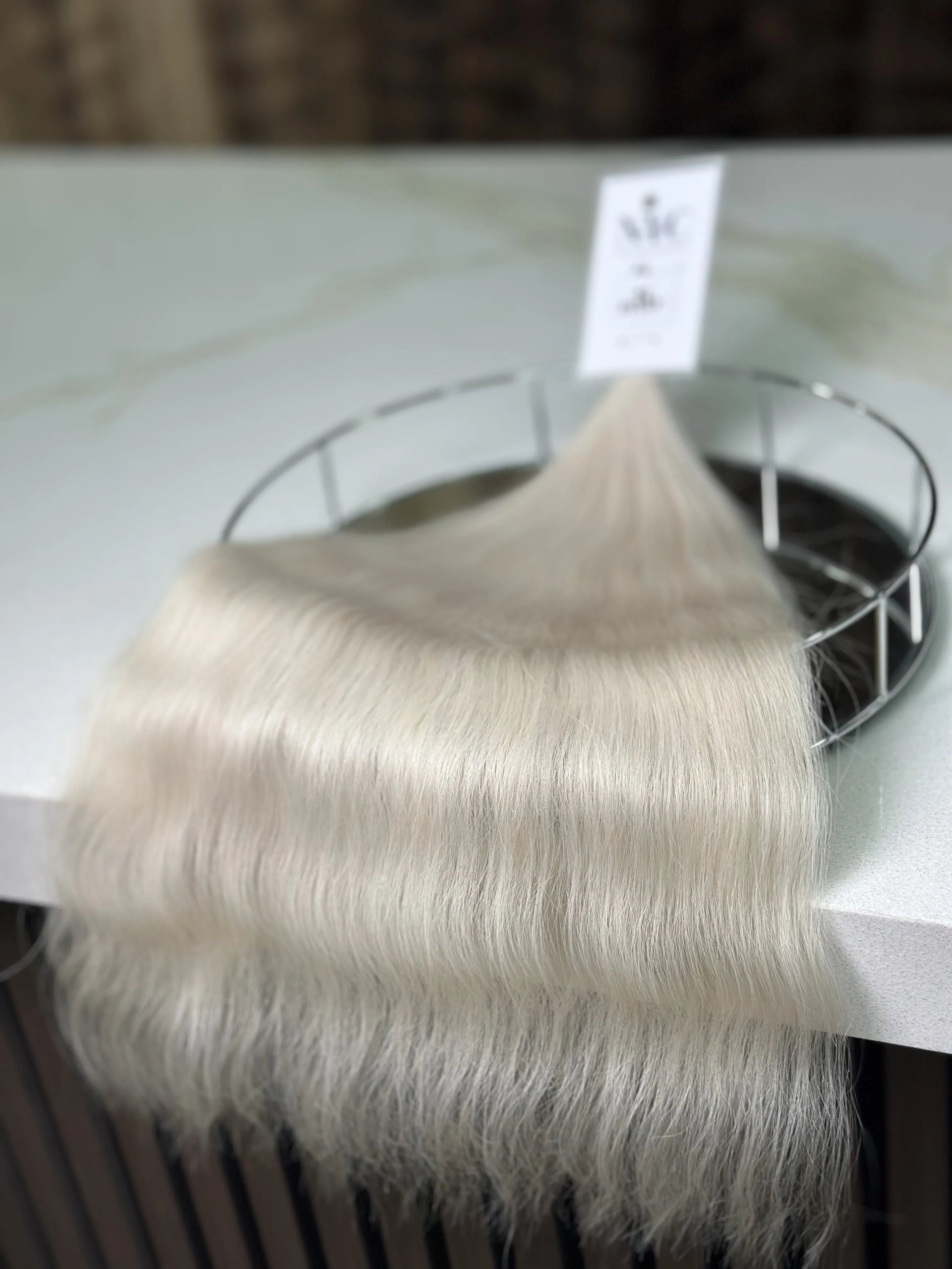 Bulk Slavic hair, colored ,wavy 22 inch: 97g