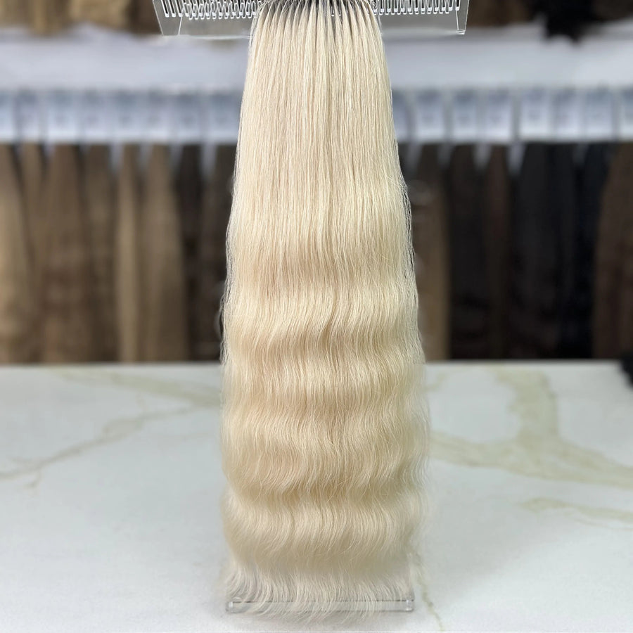 K-tip Slavic hair, colored, wavy 22 inch, 126gr, 192 str
