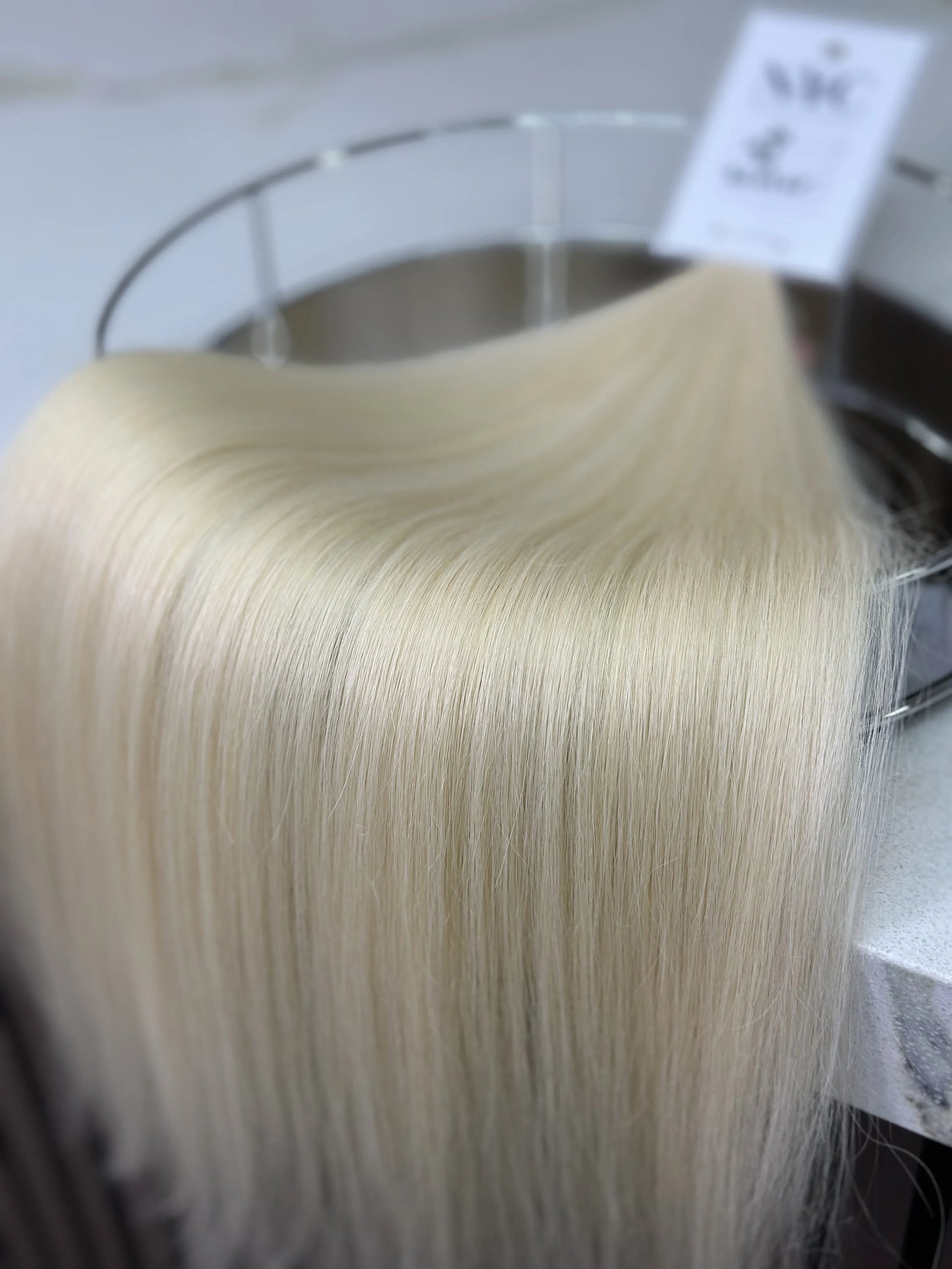 K-tip Slavic hair, colored, straight 22 inch, 73gr, 120 str