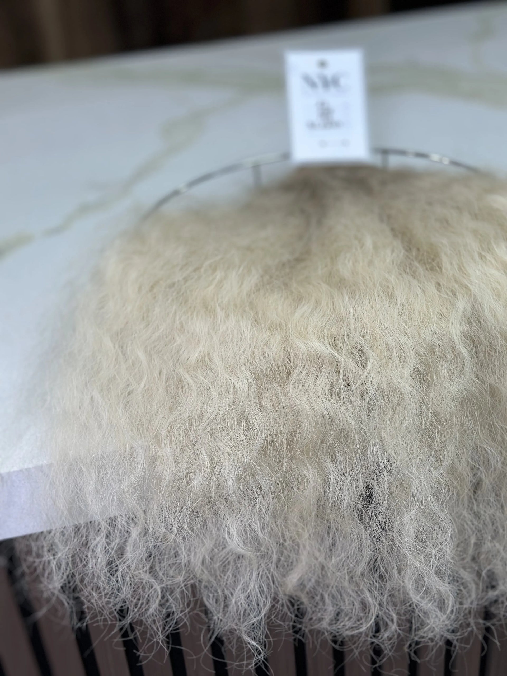 K-tip Slavic hair, colored, curly 22 inch, 132gr, 206str