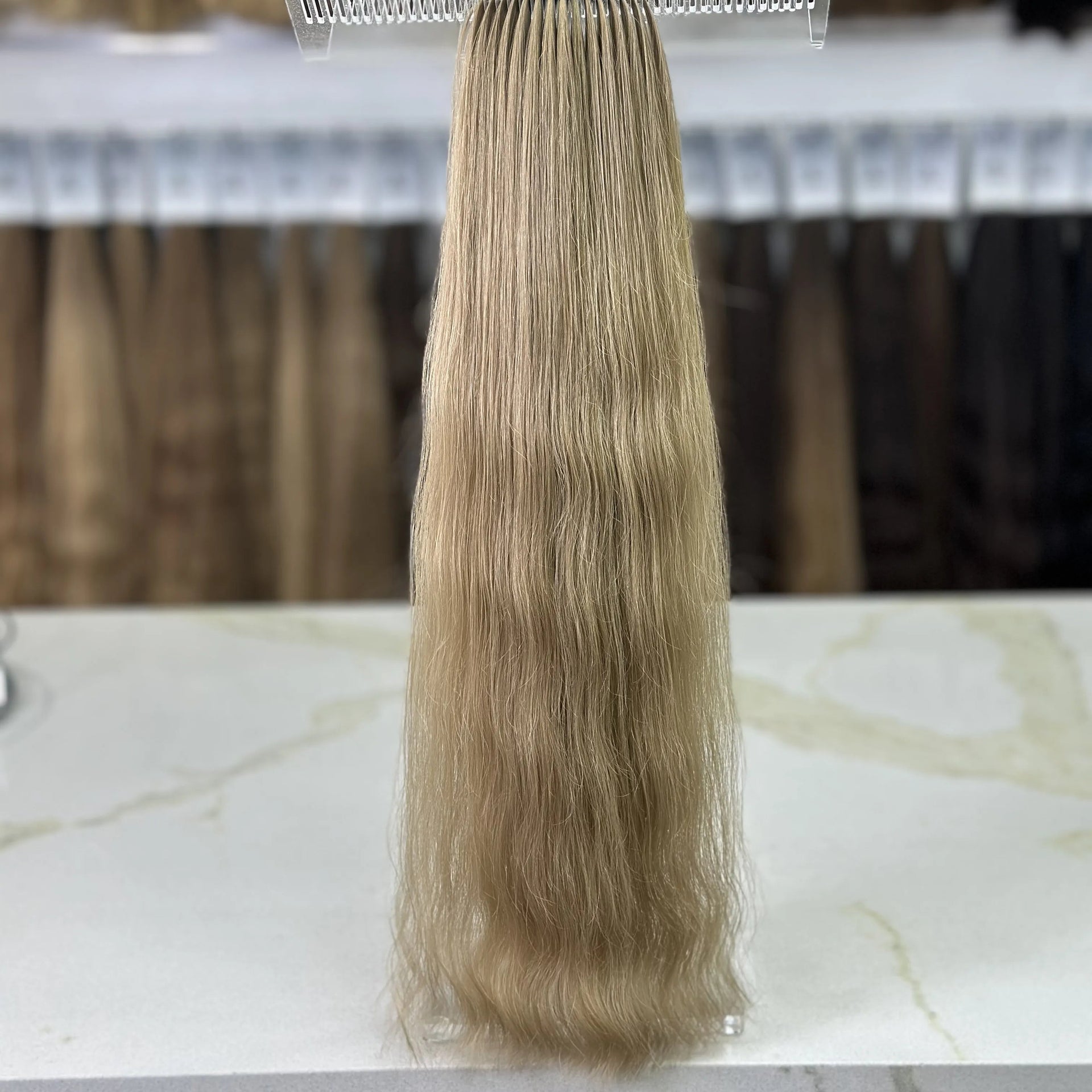 K-tip Slavic hair, colored, wavy 22 inch, 117gr, 239str