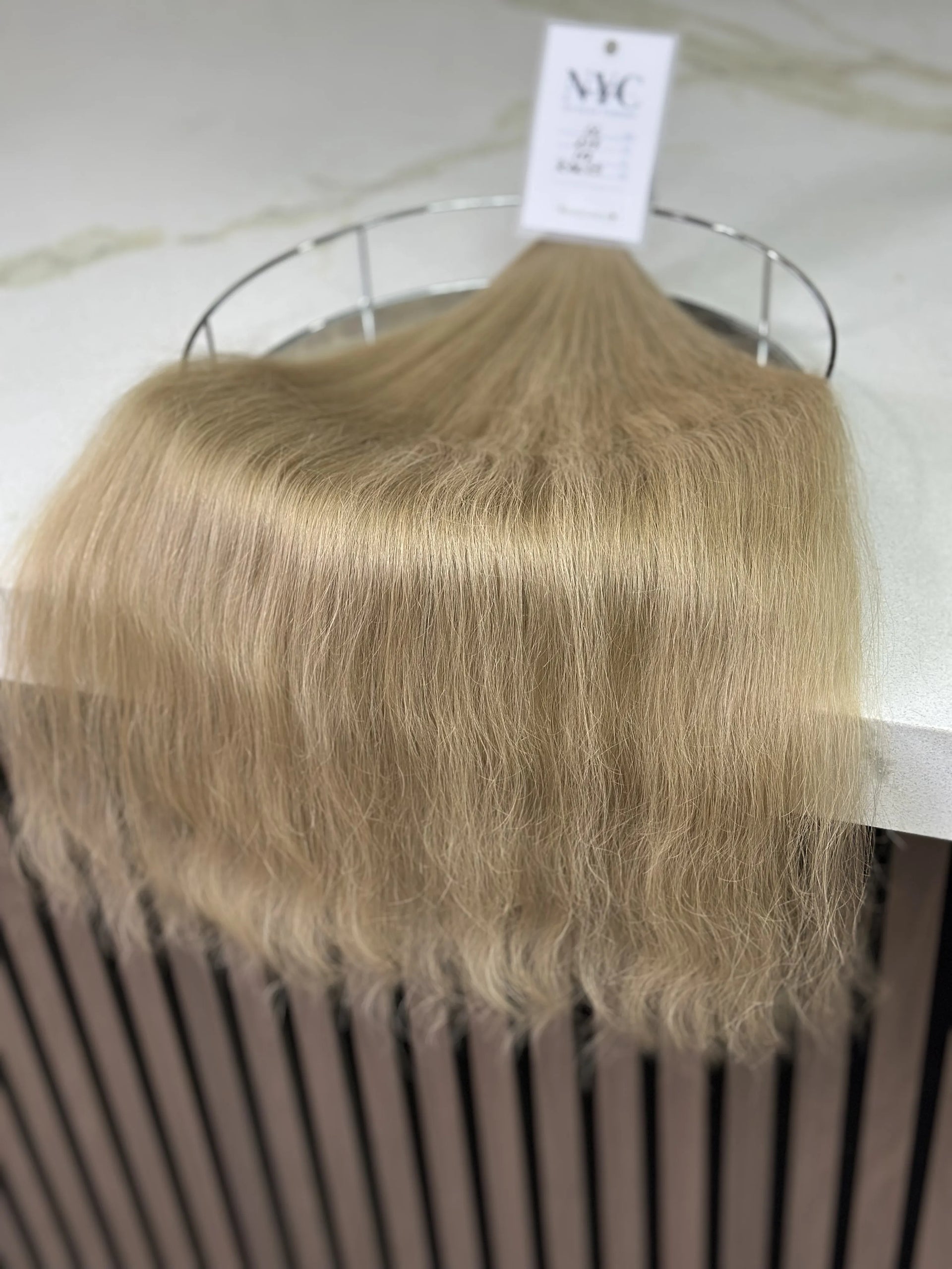 K-tip Slavic hair, colored, wavy 22 inch, 117gr, 239str