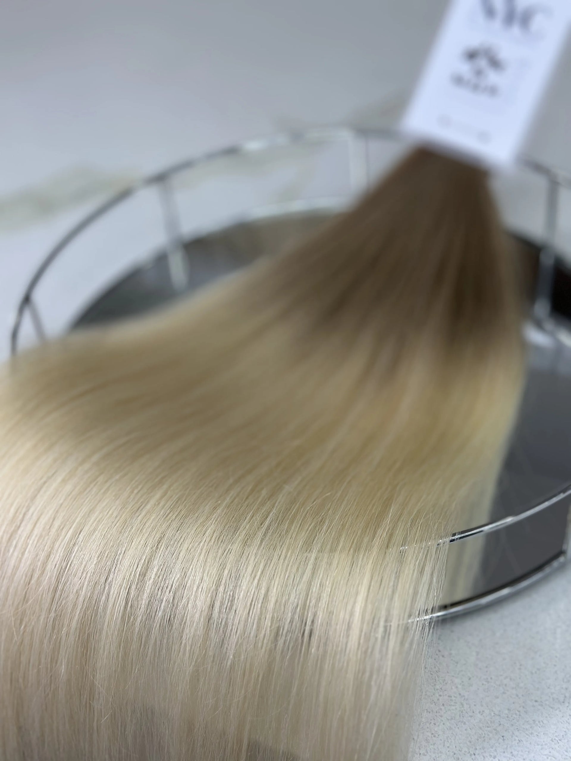 K-tip Slavic hair, colored, straight  22 inch, 40gr, 95str