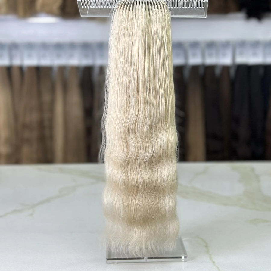 K-tip Slavic hair, colored, wavy 22 inch, 137gr, 256str