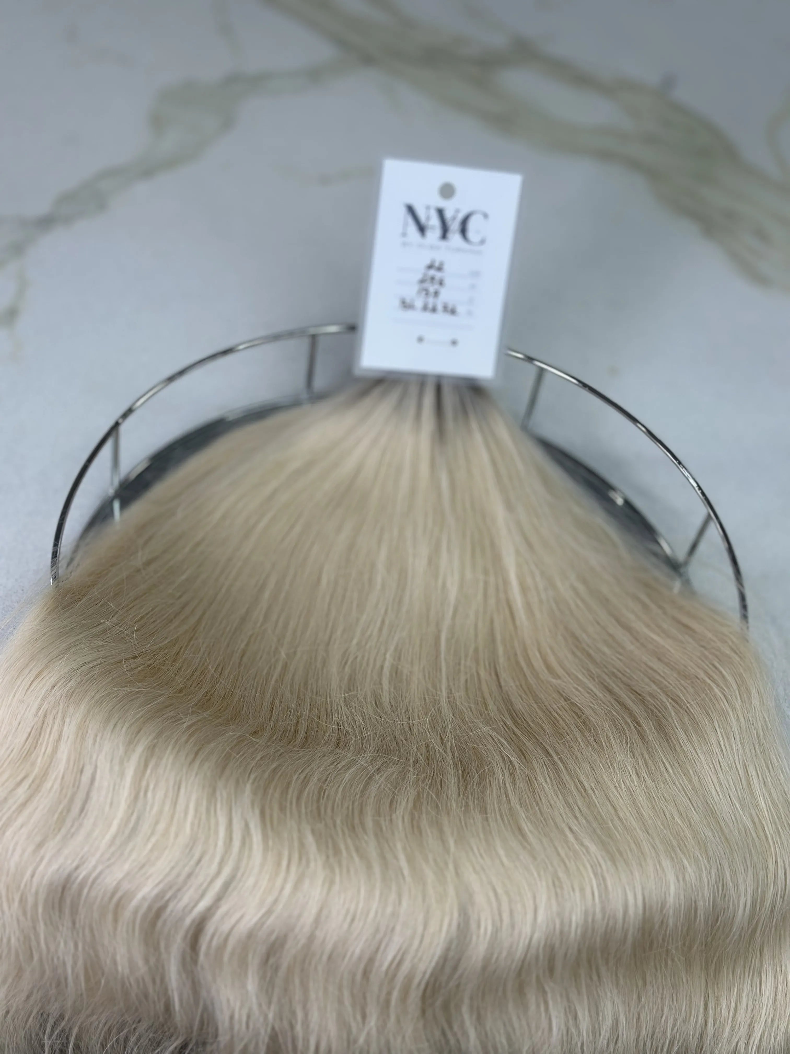 K-tip Slavic hair, colored, wavy 22 inch, 133gr, 256str Luxhair-Dev