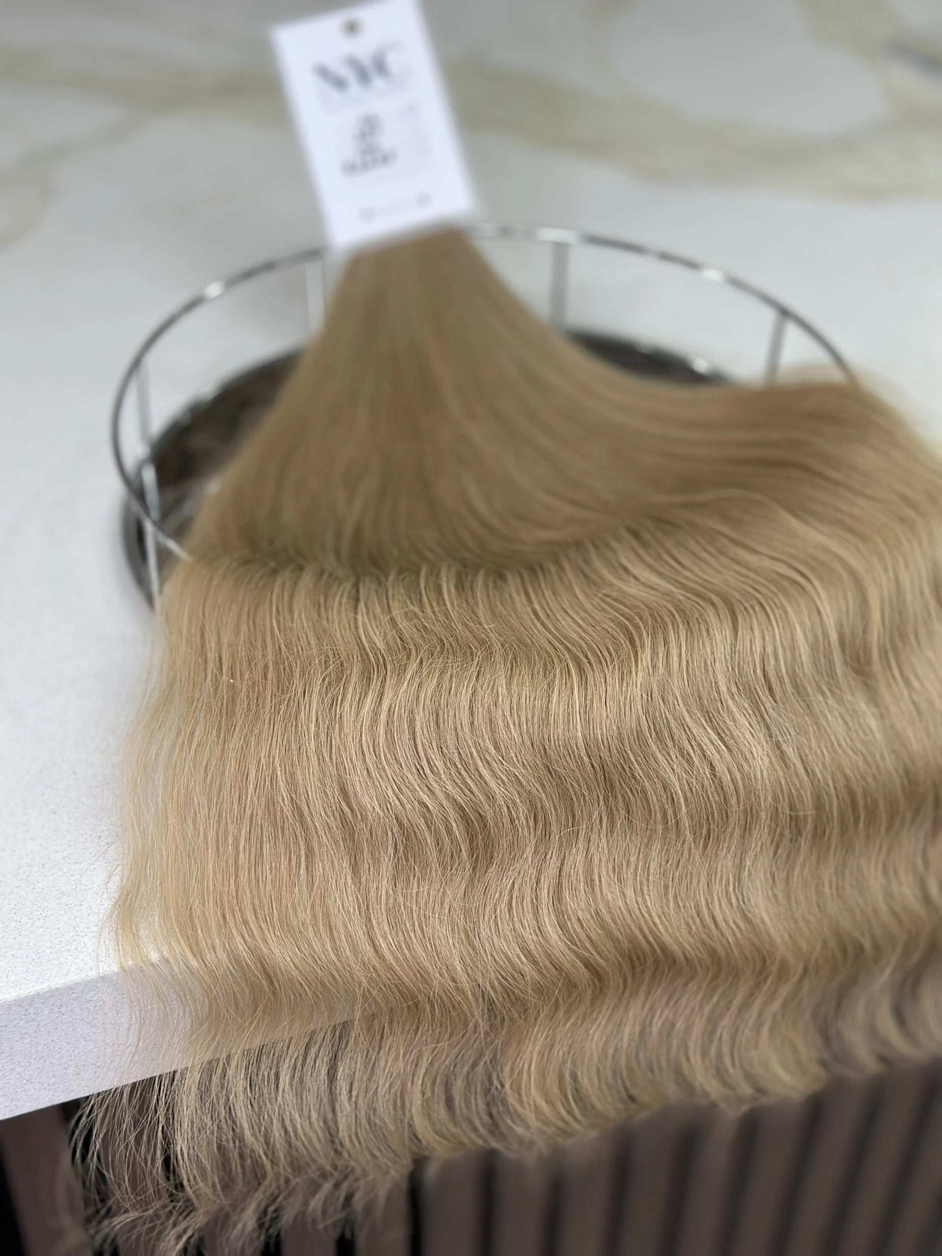 K-tip Slavic hair, colored, wavy 22 inch, 134gr, 281 str