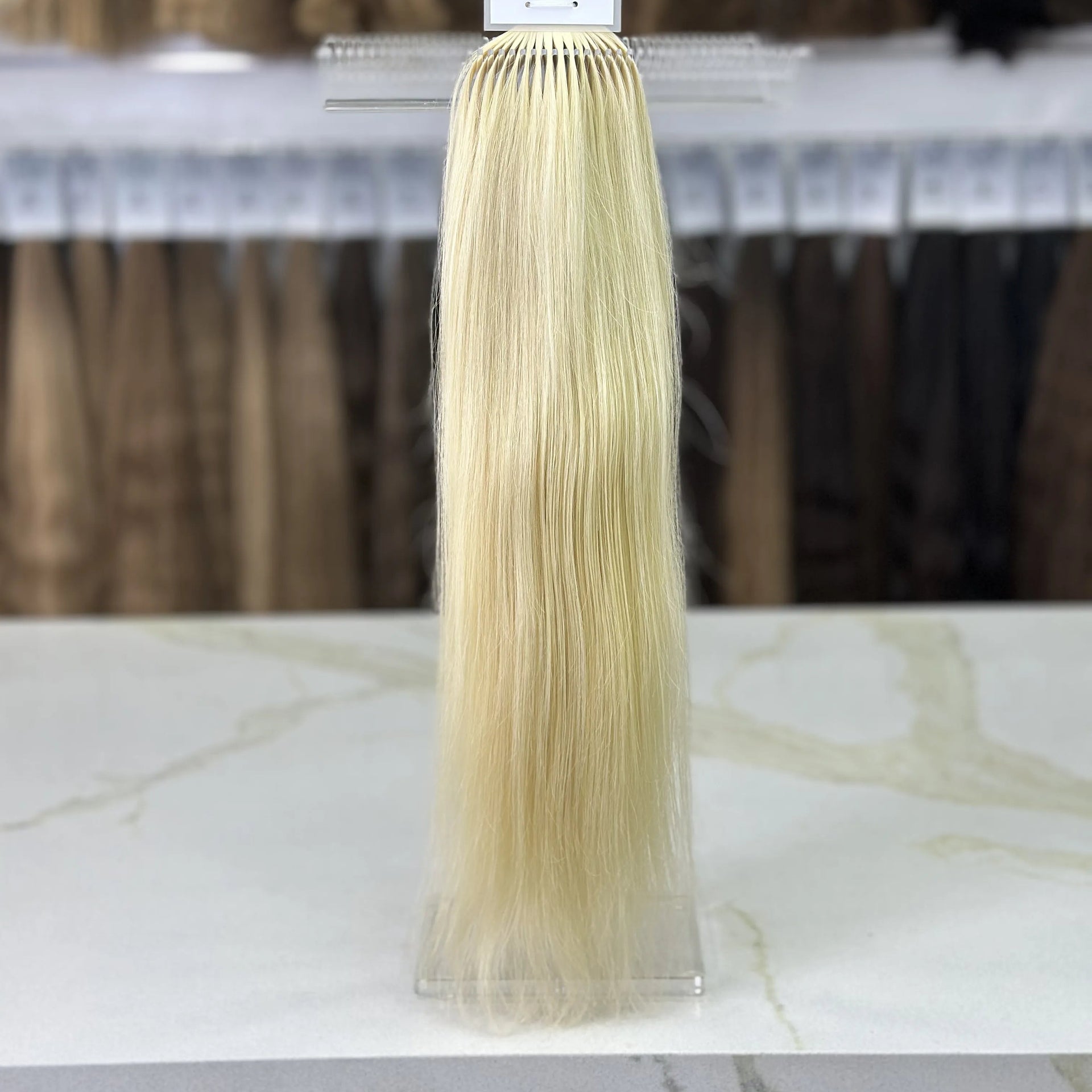 K-tip Slavic hair, colored, wavy 22 inch, 73gr, 130 str