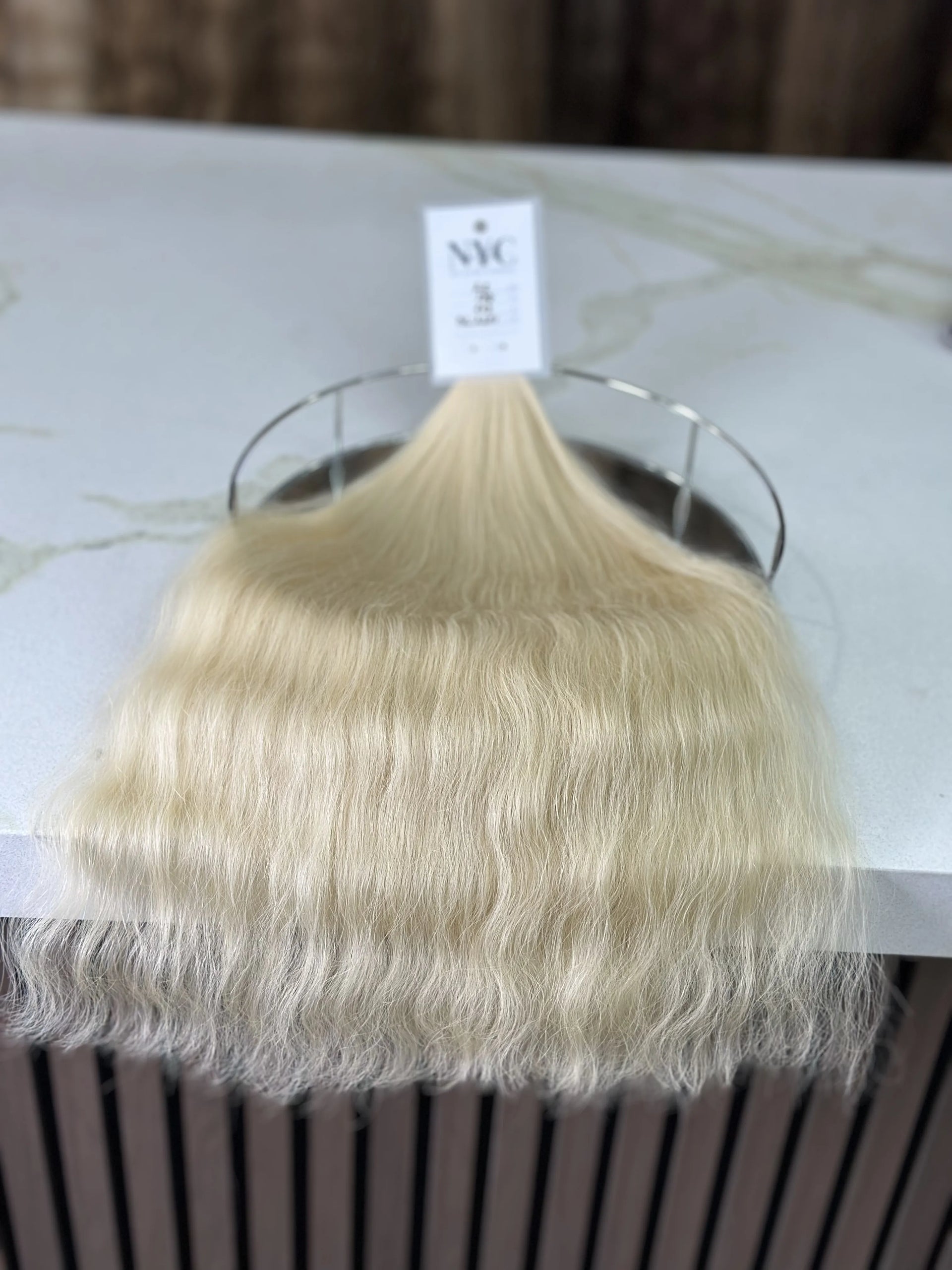 K-tip Slavic hair, colored, wavy 22 inch, 113gr, 179str