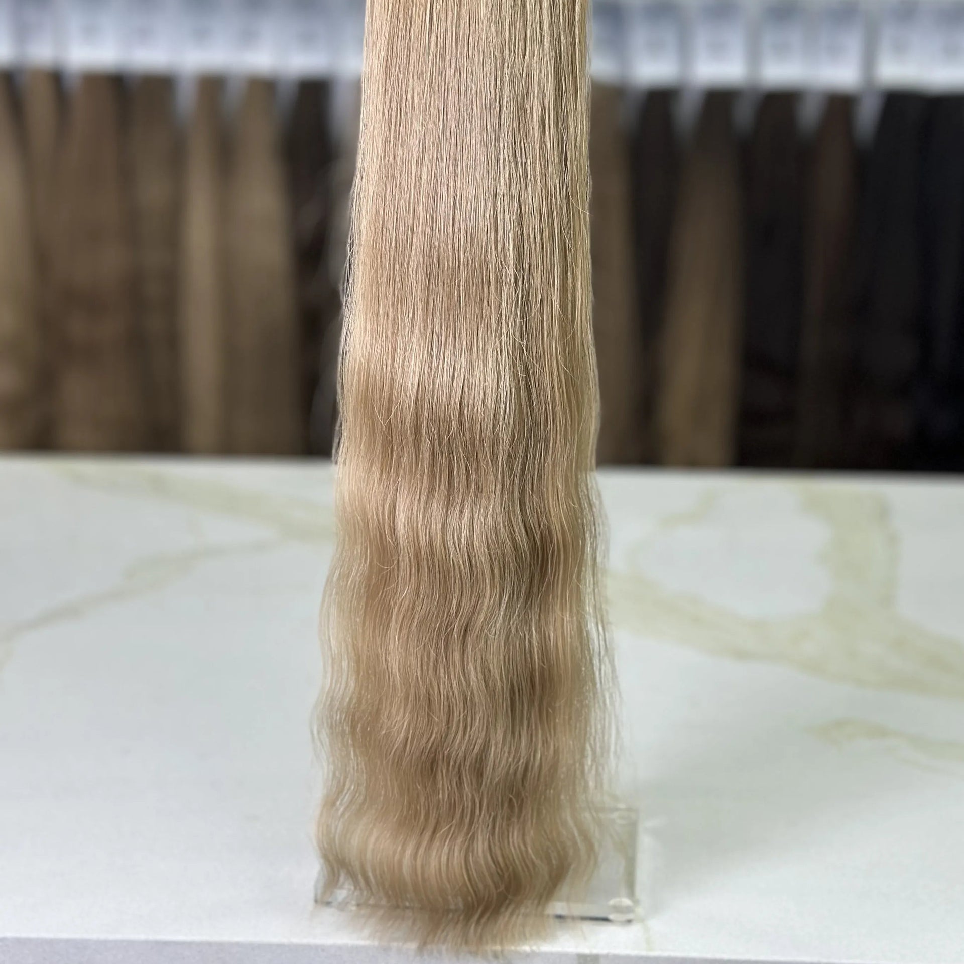 K-tip Slavic hair, colored, wavy 22 inch, 98gr, 177 str