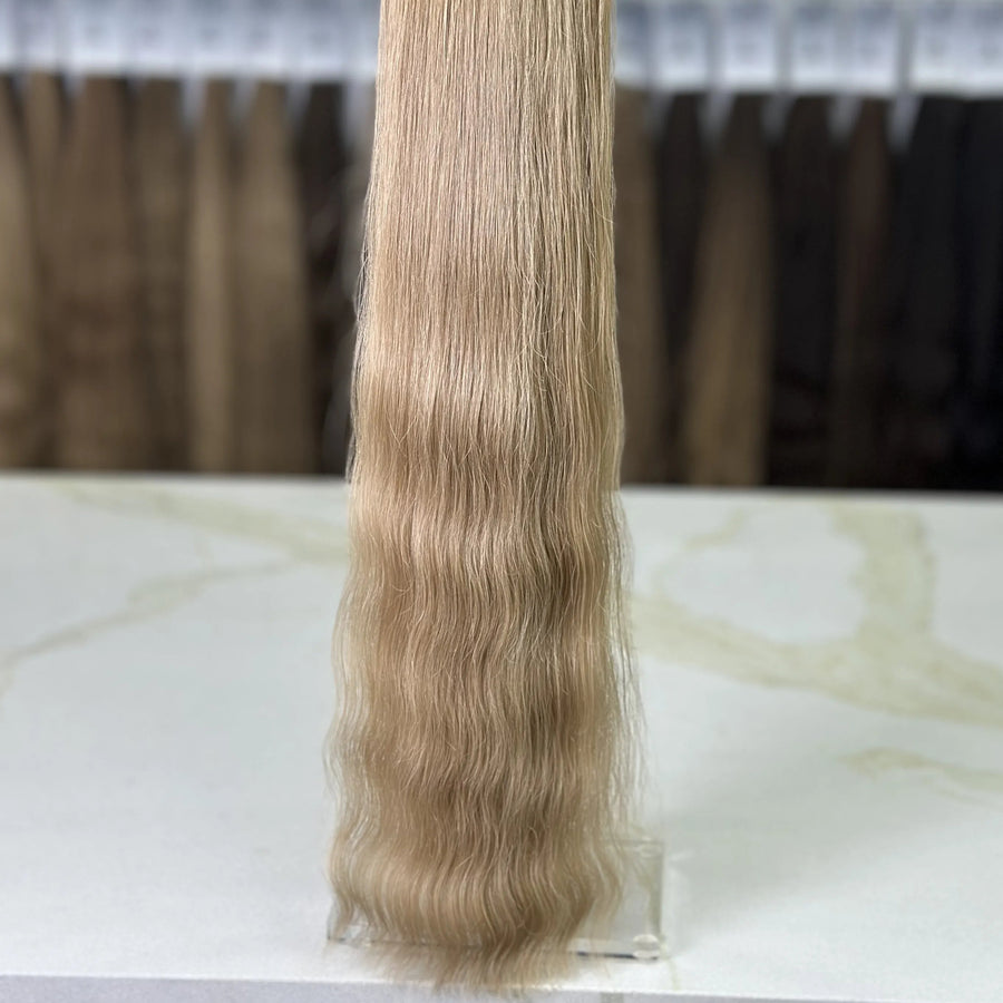 K-tip Slavic hair, colored, wavy 22 inch, 98gr, 177 str