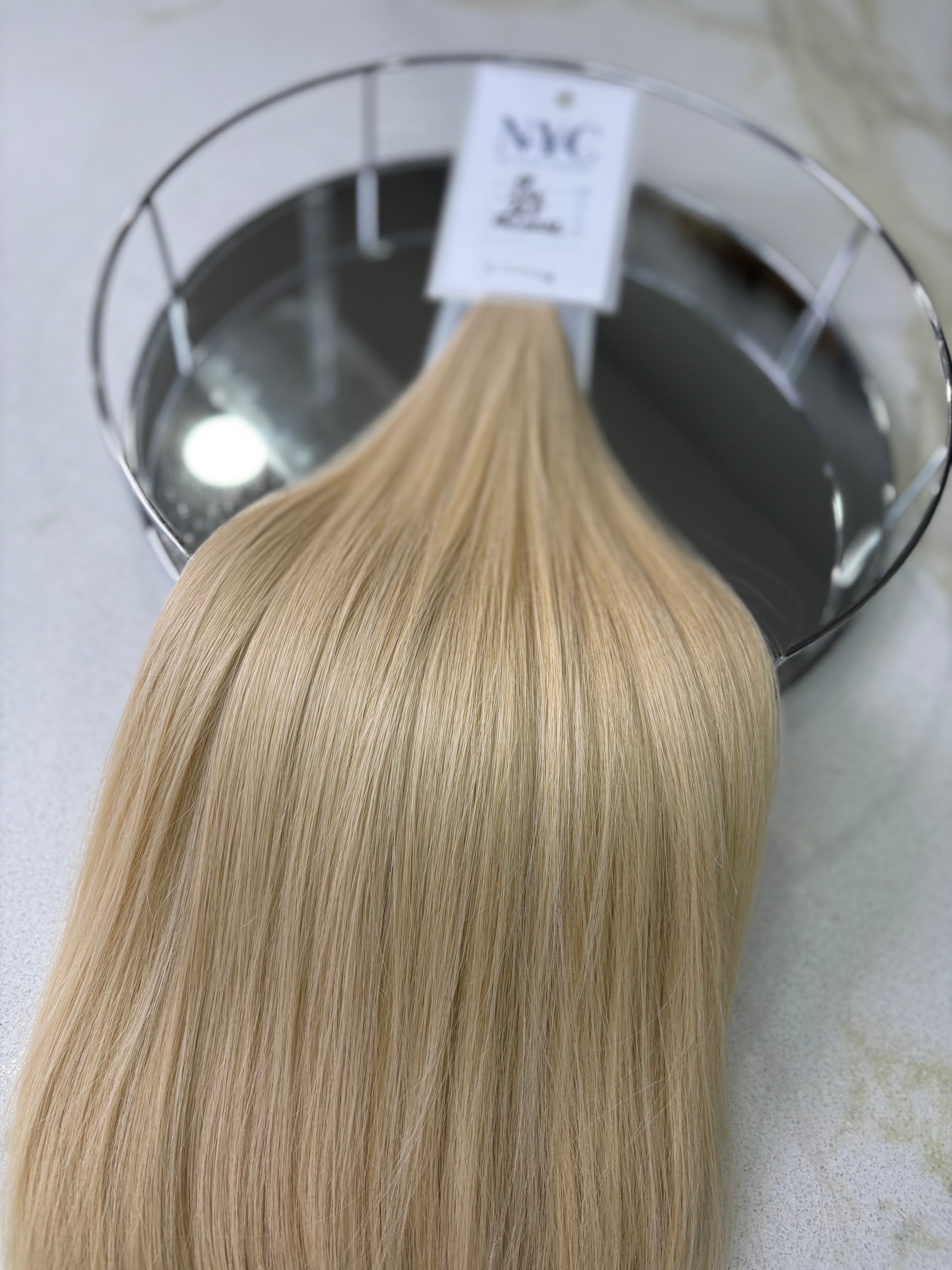 Premium Slavic K-Tip Extensions – Blonde Wavy 18