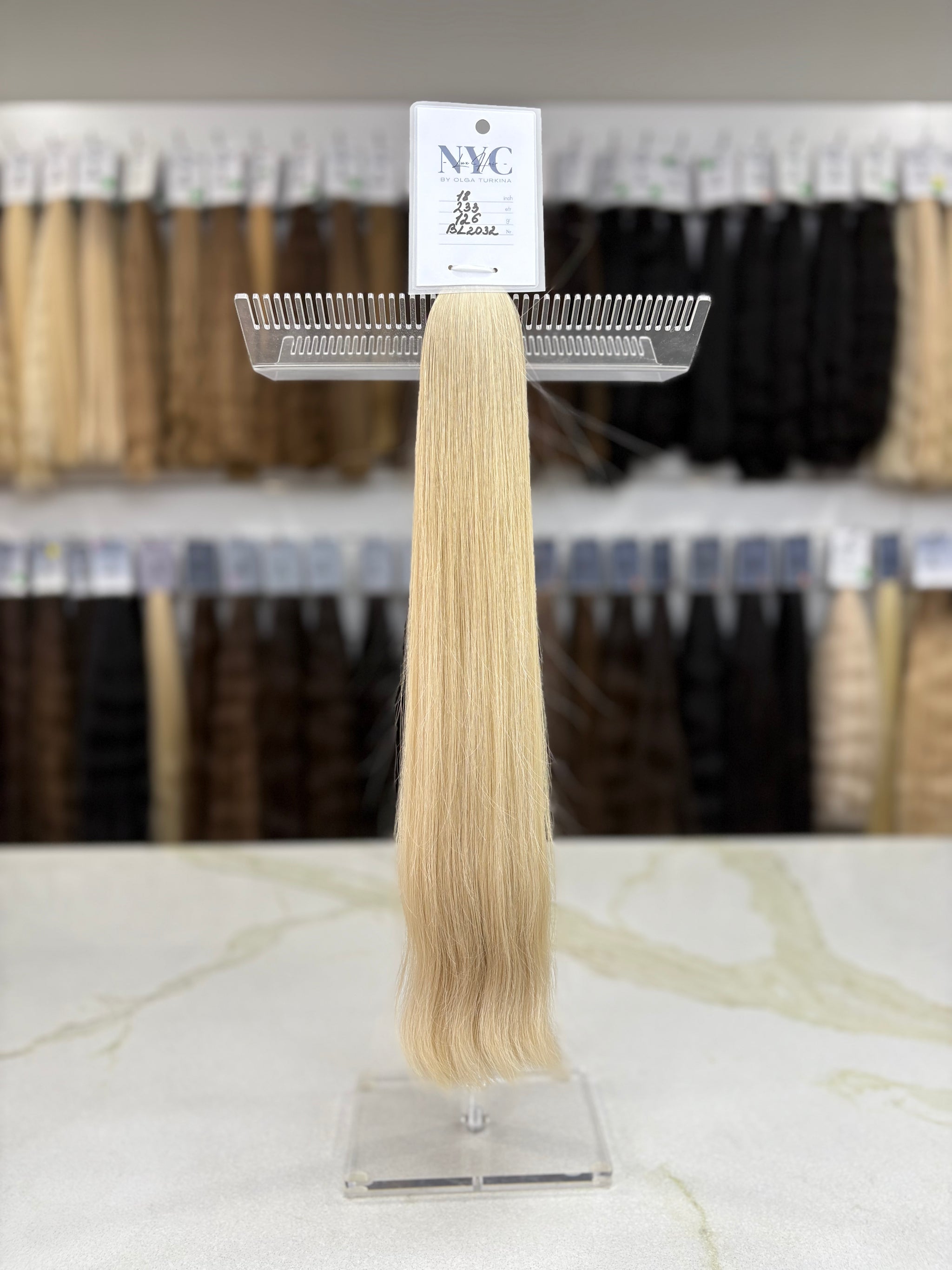 Premium Slavic K-Tip Extensions – Blonde Wavy 18