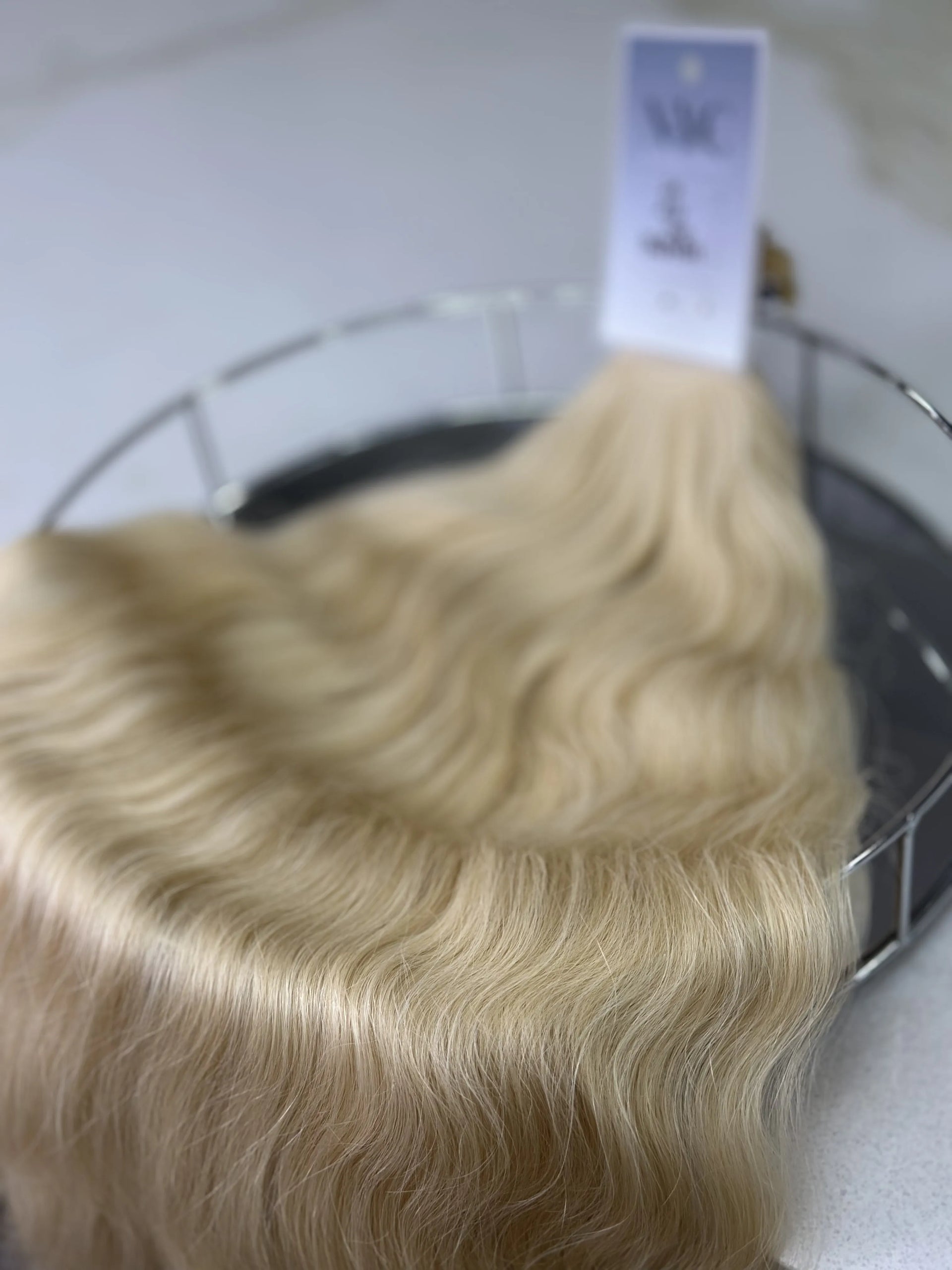 K-tip Slavic hair, colored, wavy 24 inch, 140gr, 233str