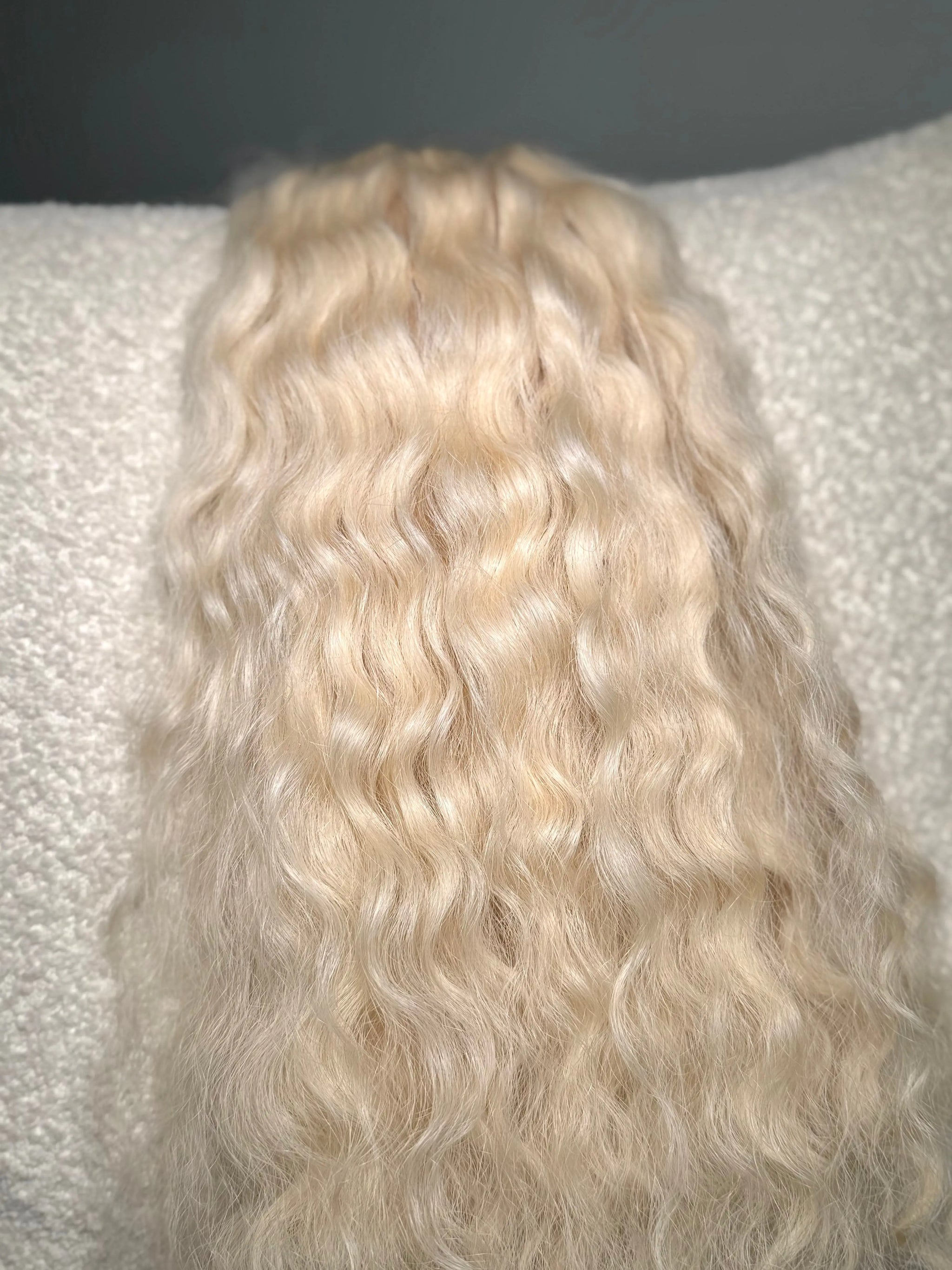 K-tip Slavic Hair Bundle - Mixed Colors, Curly/Wavy, 22 inch, 4 Pieces, 512gr Total LUXHAIRNYCSHOP