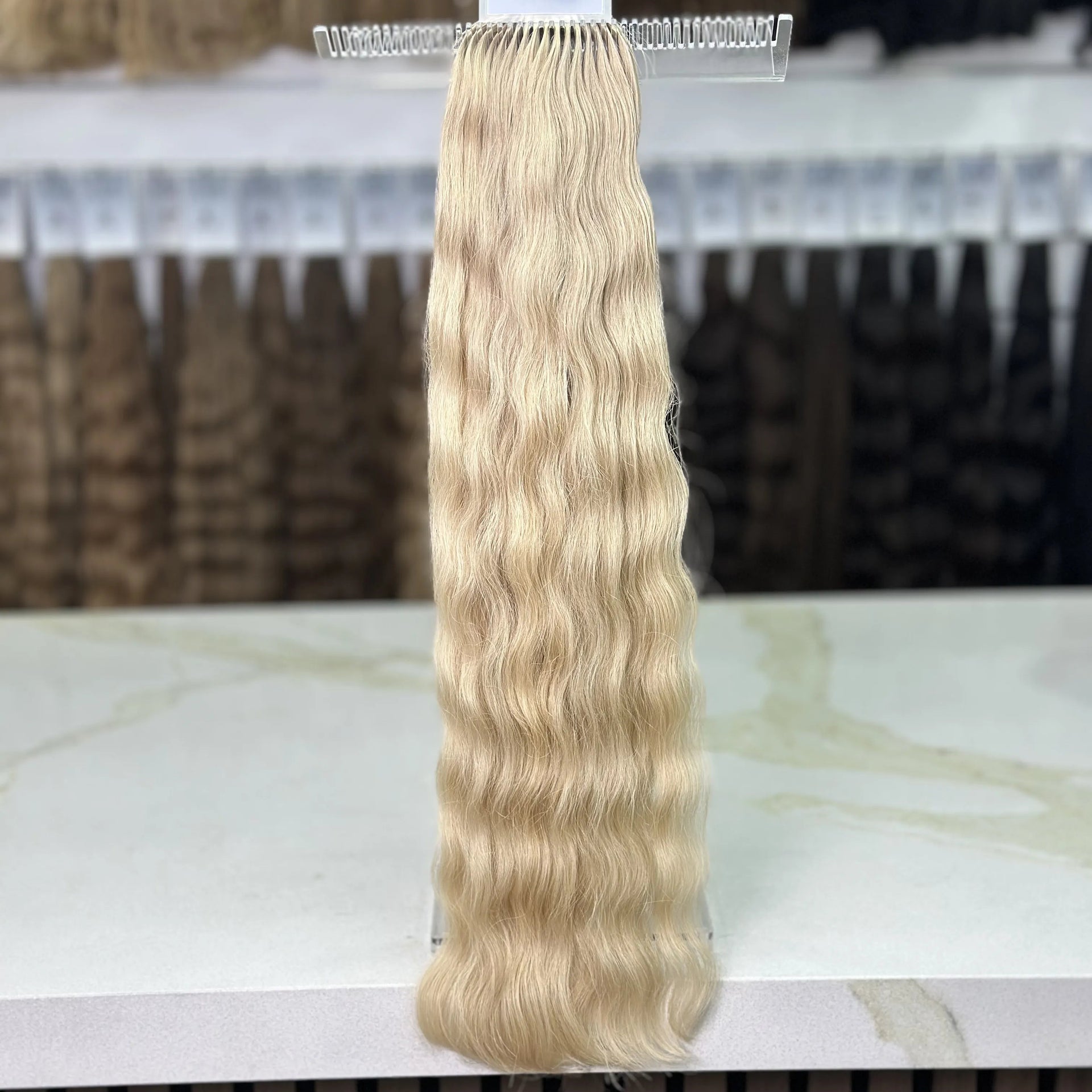 K-tip Slavic hair, colored, wavy 26 inch, 154gr, 225str