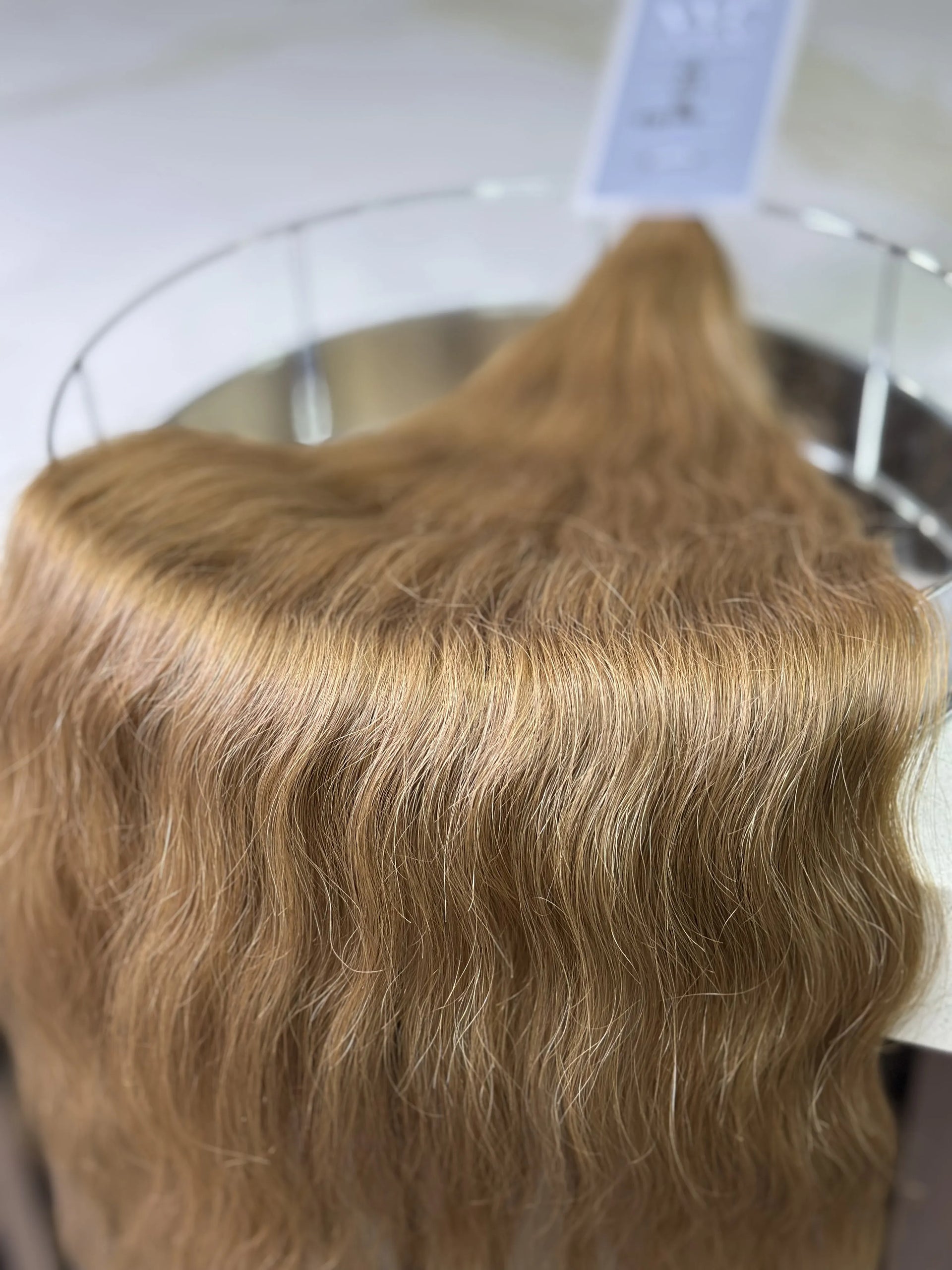 K-tip Slavic hair, colored, wavy 26 inch, 86gr, 193str