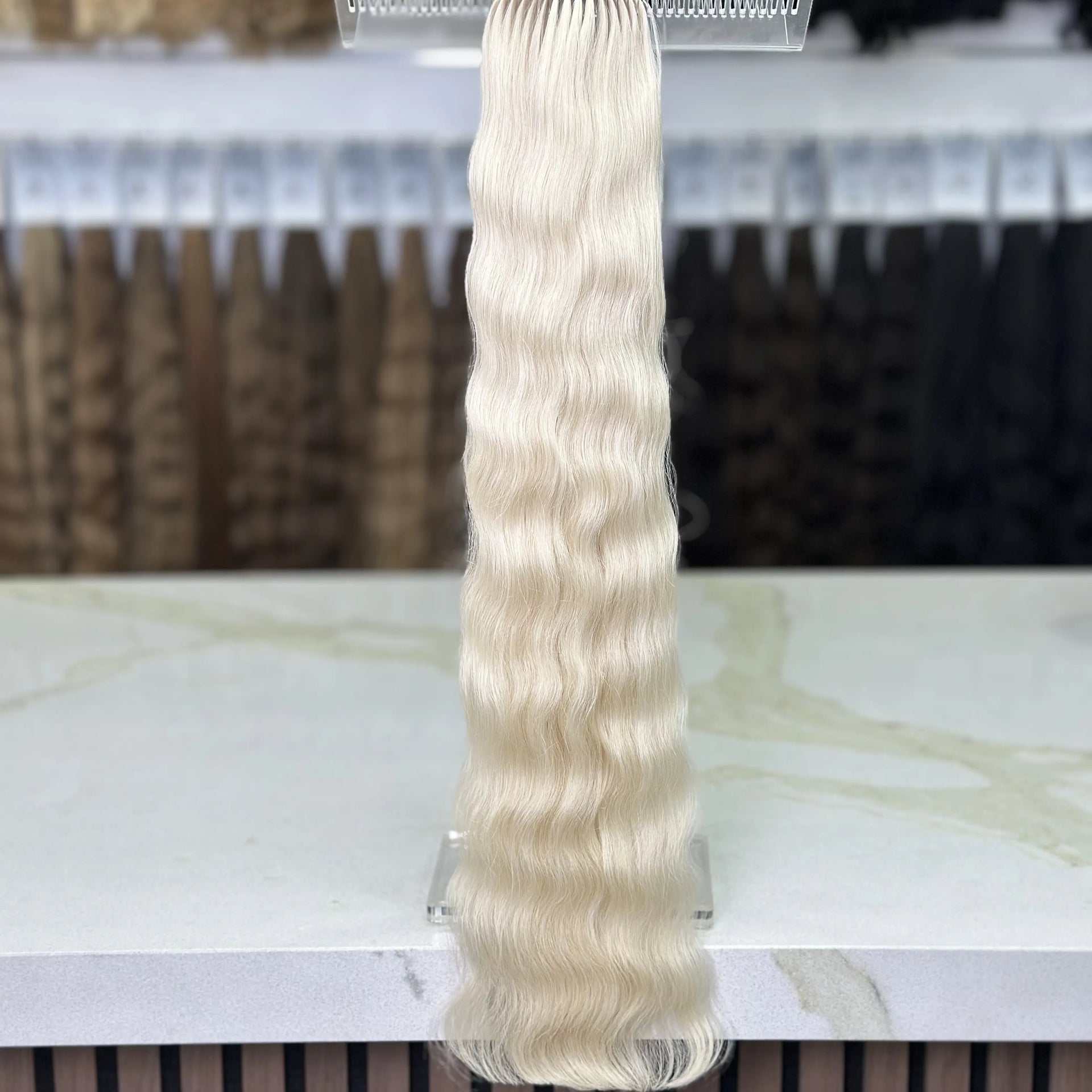 K-tip Slavic hair, colored, wavy 26 inch, 128gr, 193str