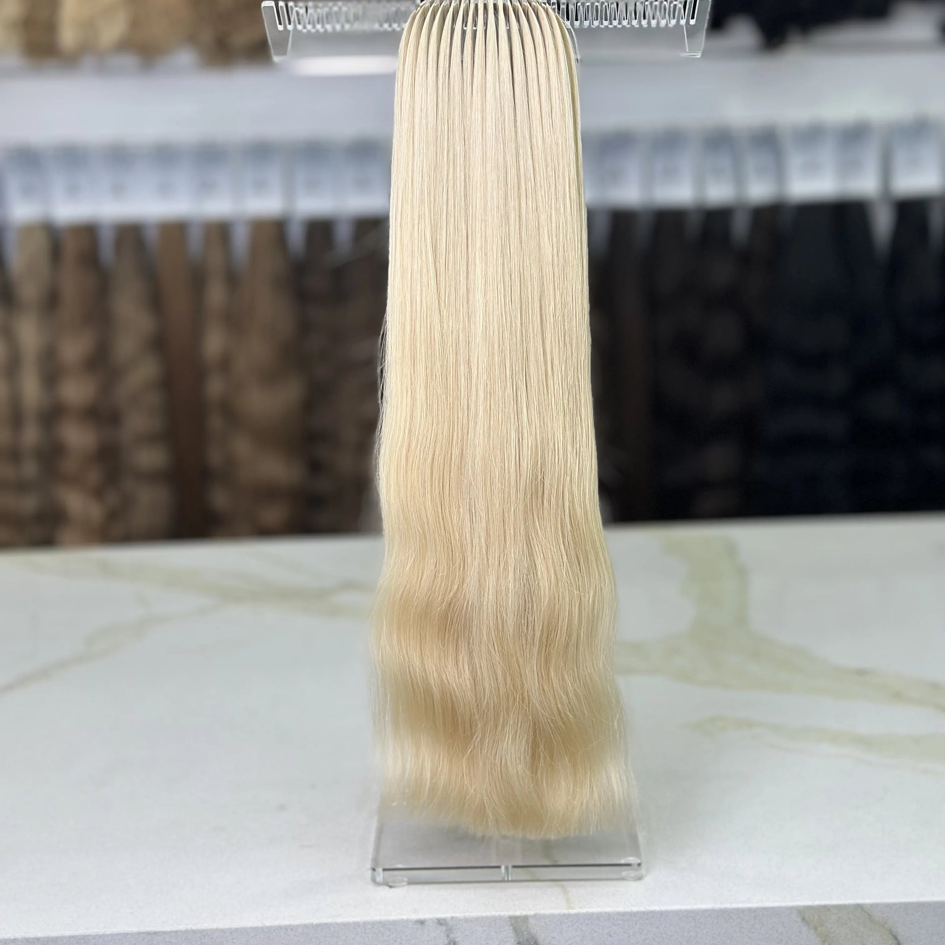 K-tip Slavic hair, colored, wavy 22 inch, 150gr, 261 str