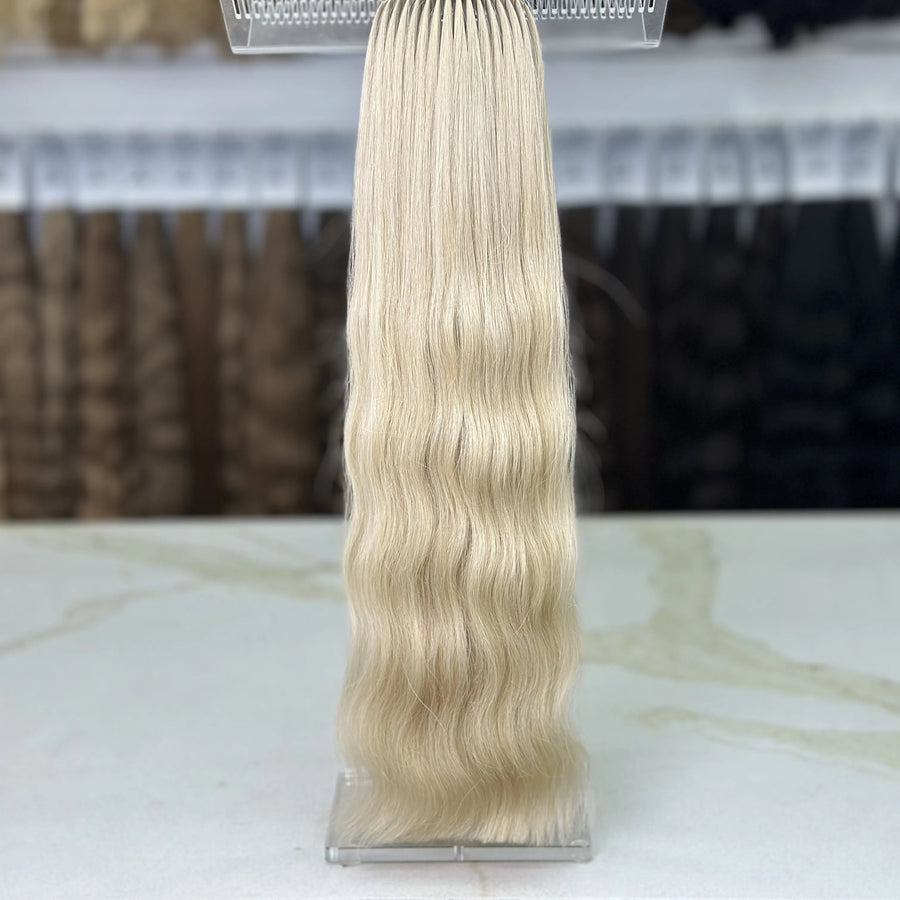 K-tip Slavic hair, colored, wavy 22 inch, 138gr, 241str