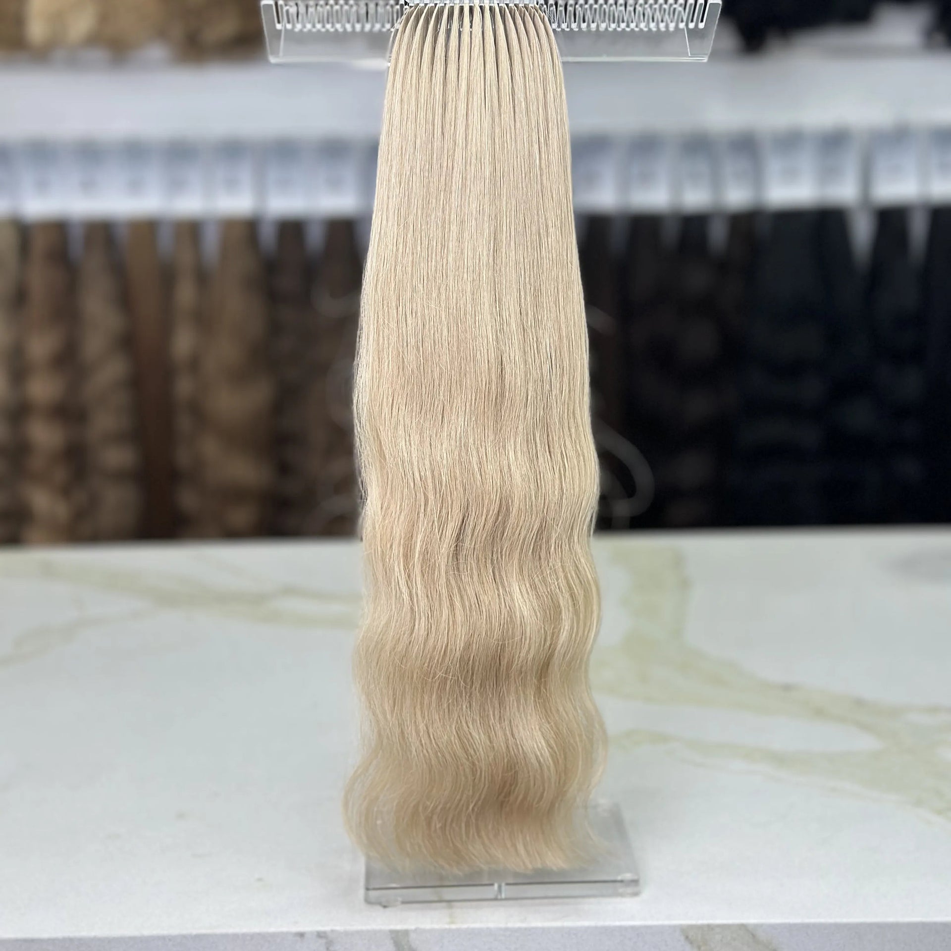 K-tip Slavic hair, colored, wavy 22 inch, 126gr, 210 str