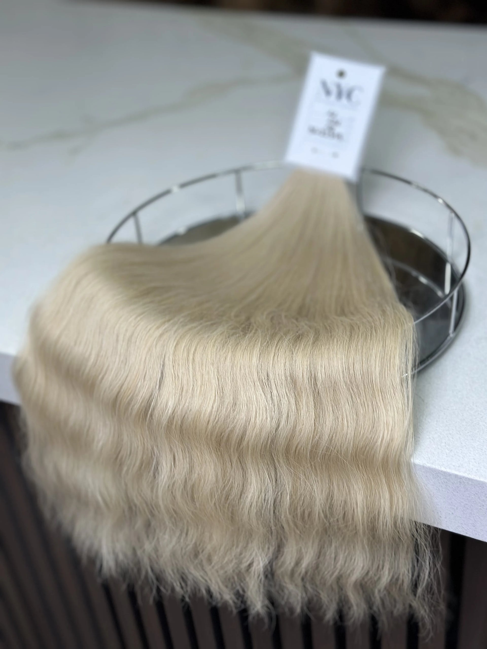 K-tip Slavic hair, colored, wavy 22 inch, 118gr, 202str