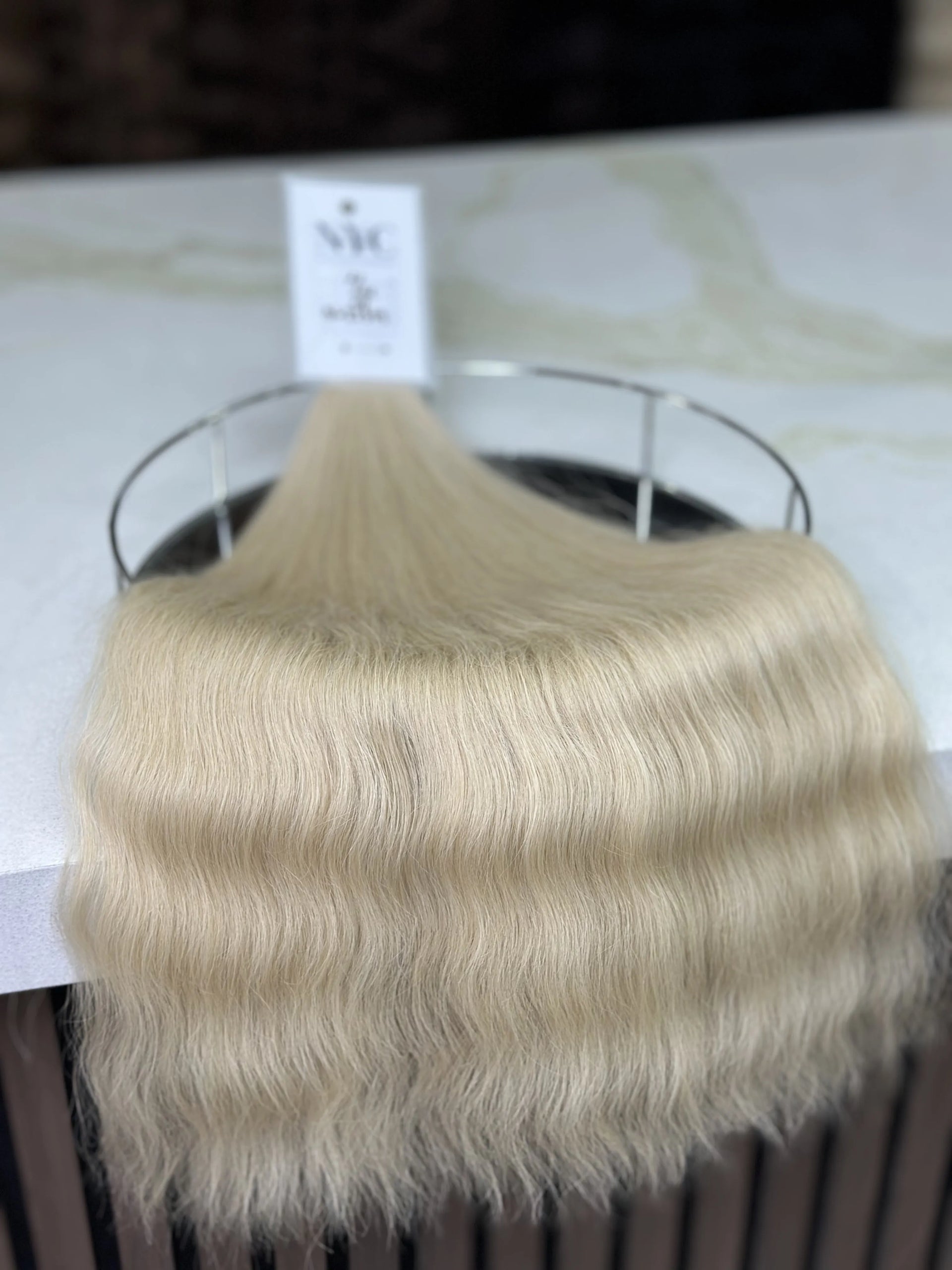 K-tip Slavic hair, colored, wavy 22 inch, 118gr, 202str