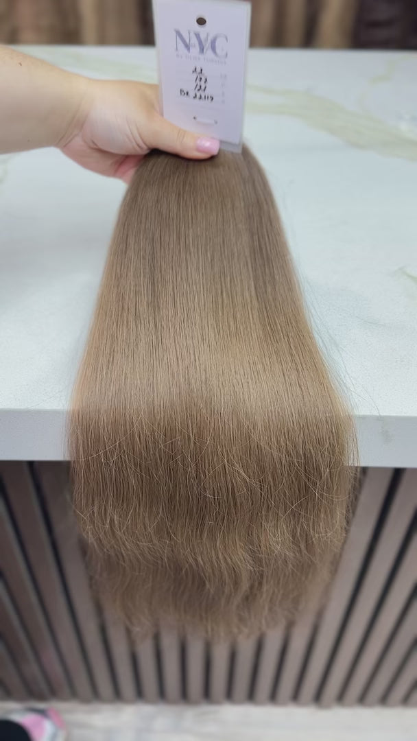 K-tip Slavic hair, colored, wavy 22 inch, 110gr, 177str