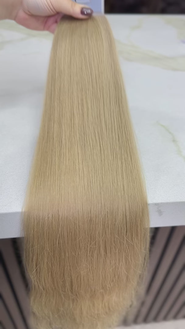 K-tip Slavic hair, colored, wavy 26 inch, 120gr, 180str