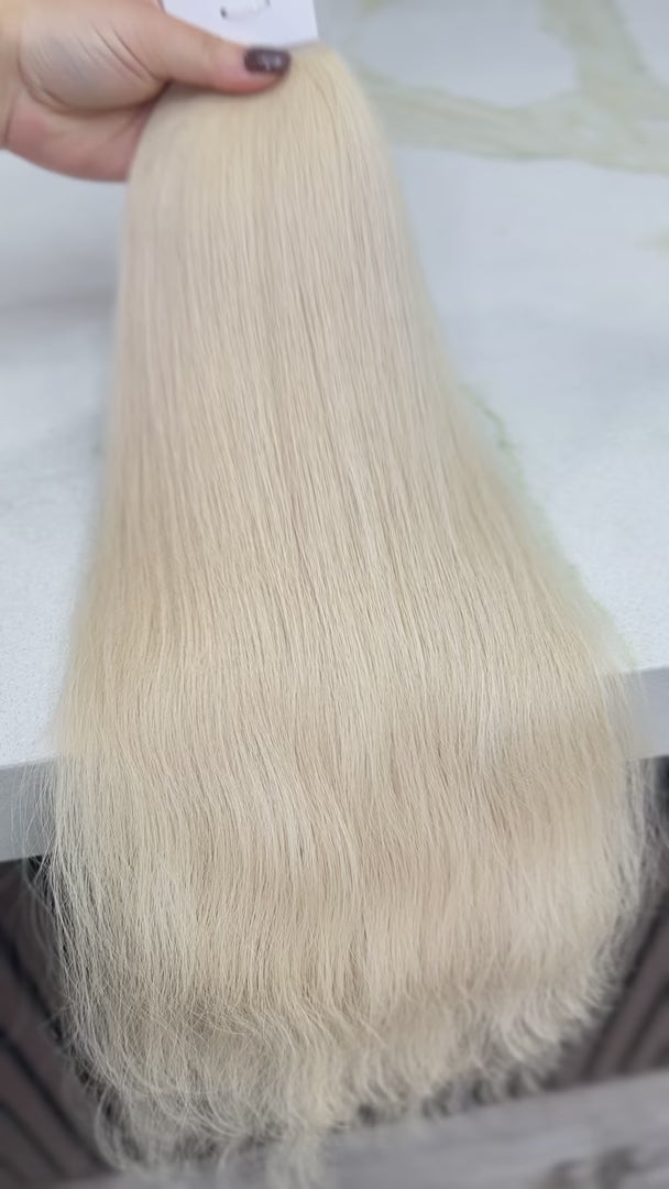 K-tip Slavic hair, colored, wavy 22 inch, 100gr, 182str