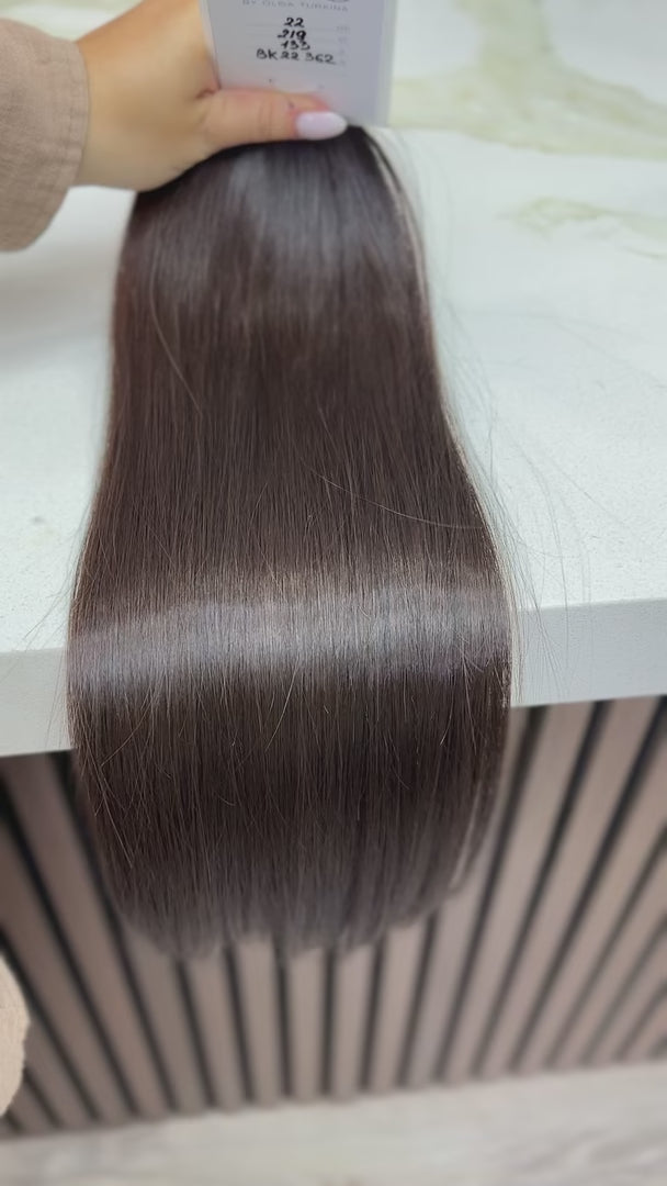 K-tip Slavic hair, colored, straight 22 inch, 117gr, 219str