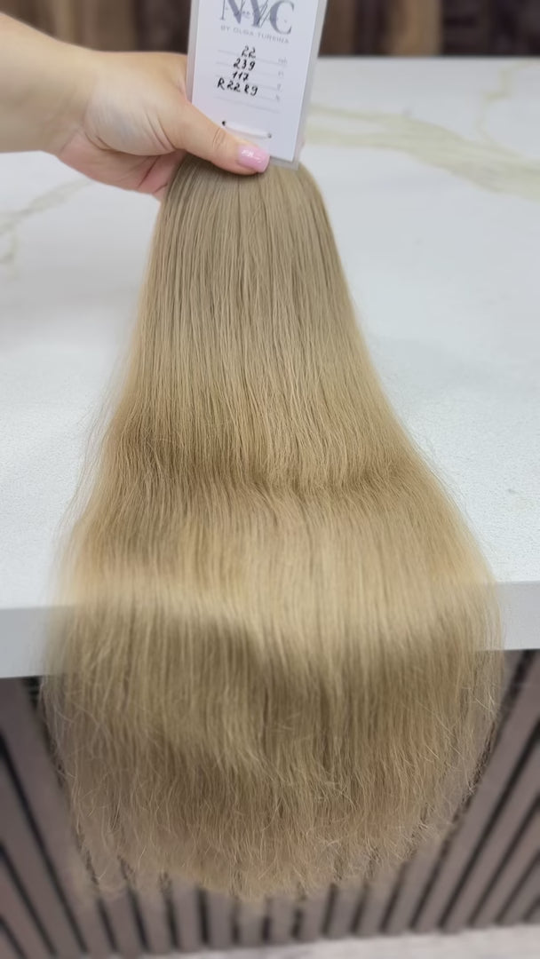 K-tip Slavic hair, colored, wavy 22 inch, 114gr, 239str