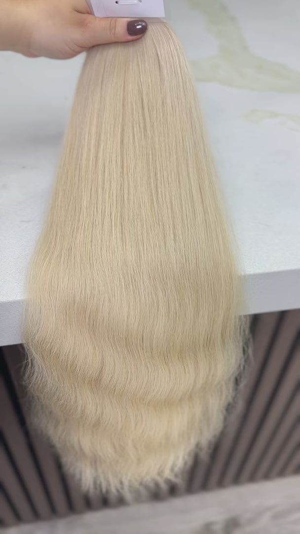 K-tip Slavic hair, colored, wavy 22 inch, 114gr, 202str